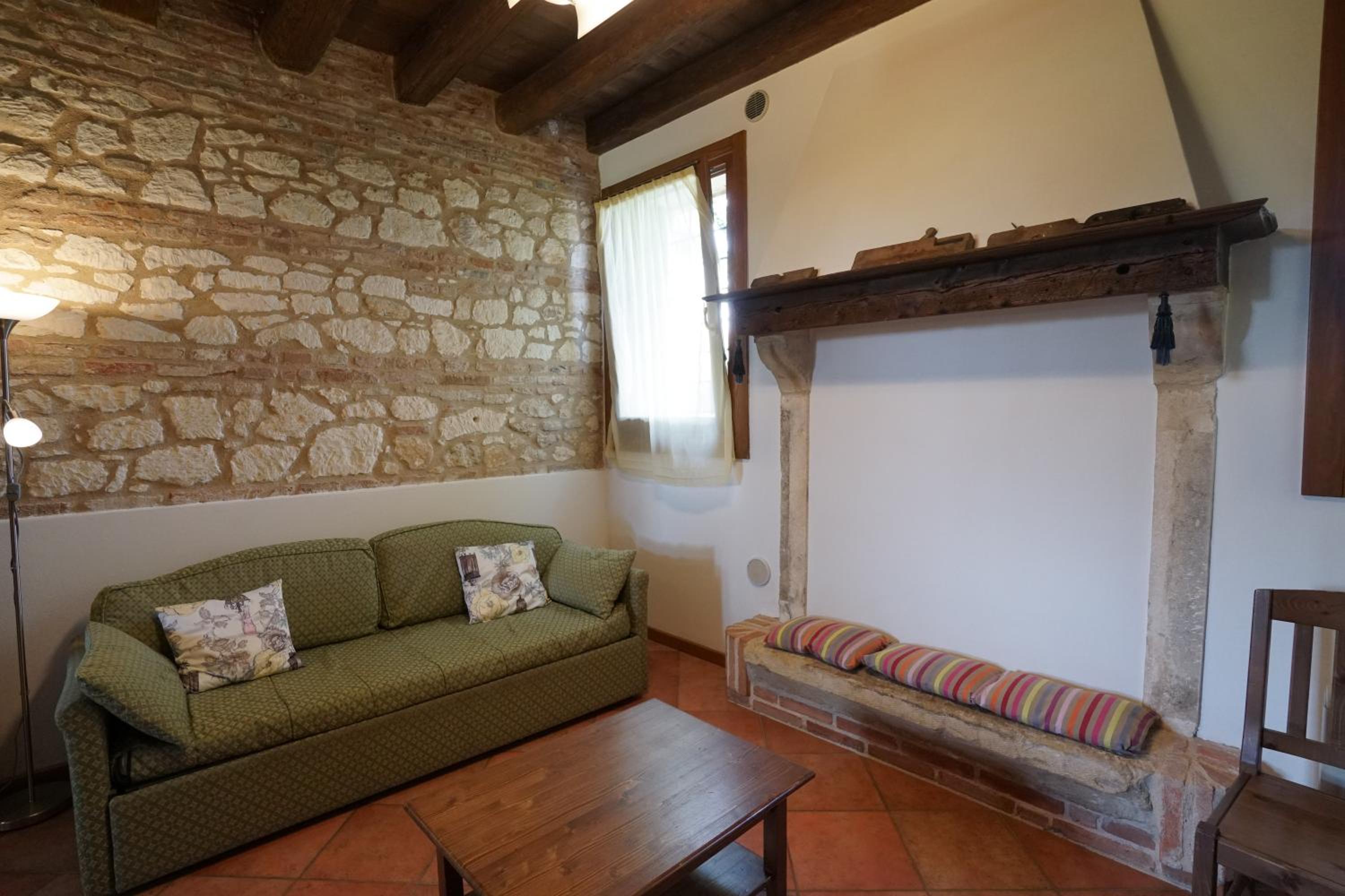 Apartment 1 Rosmarino 2 bedroom view 5