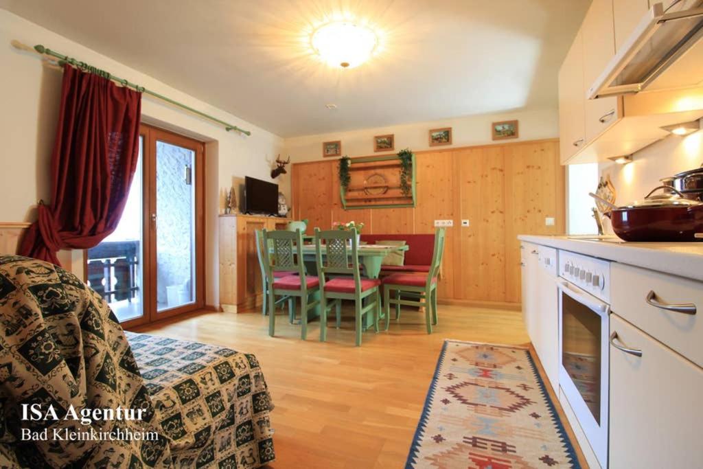 Family Apartment ENZIAN Top 9