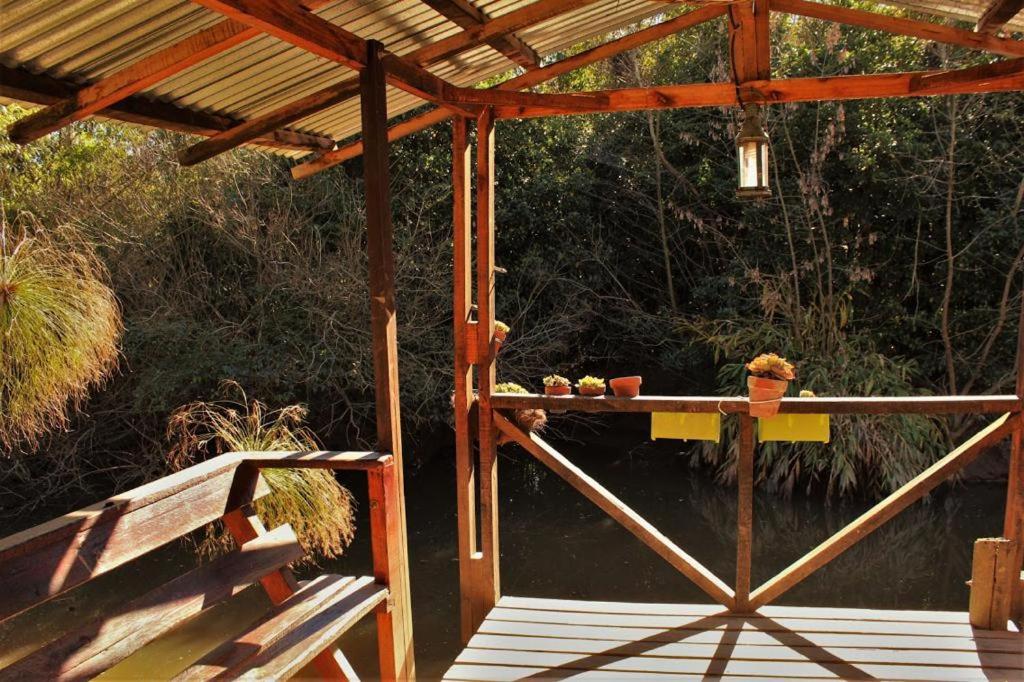 Cabaña en el Delta Arroyo Pajarito a 20 minutos de navegación