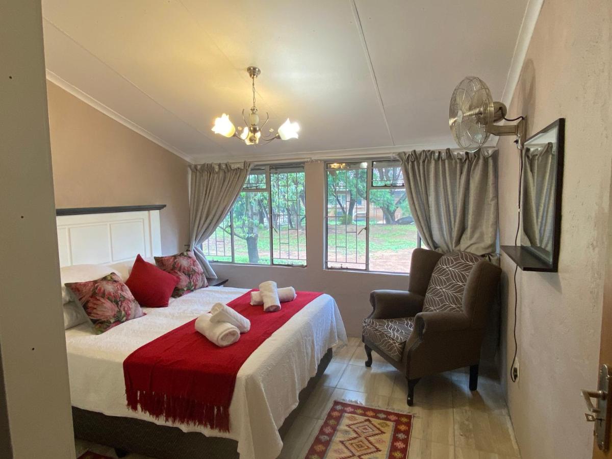 Dei Gratia, Pretoria, photo 4 of 26