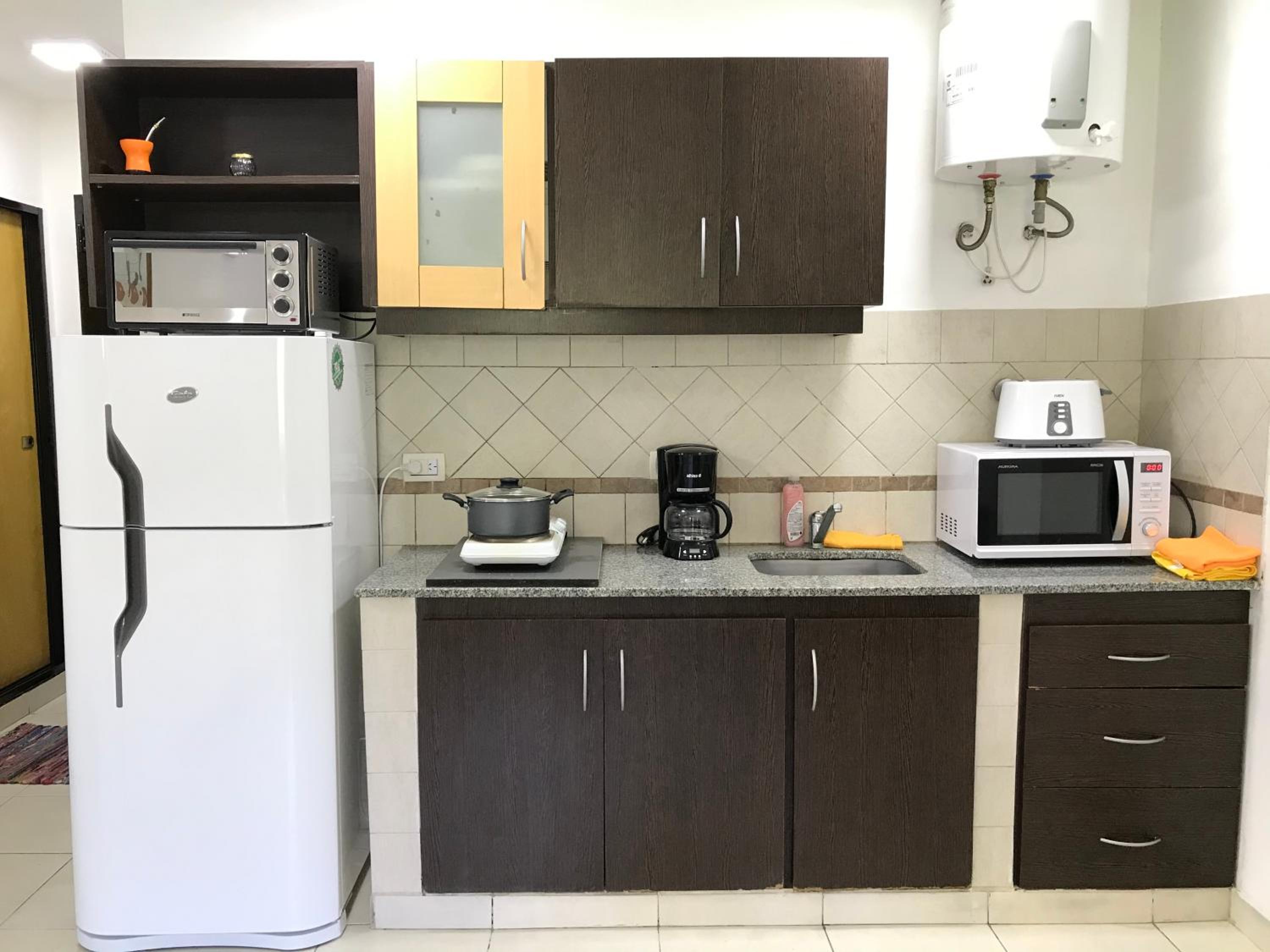 Cares Apartament, Morón, Buenos Aires