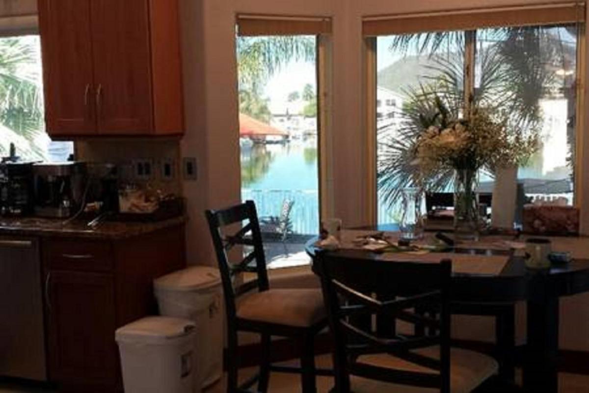 Glendale Arizona Lakeside Property view 5