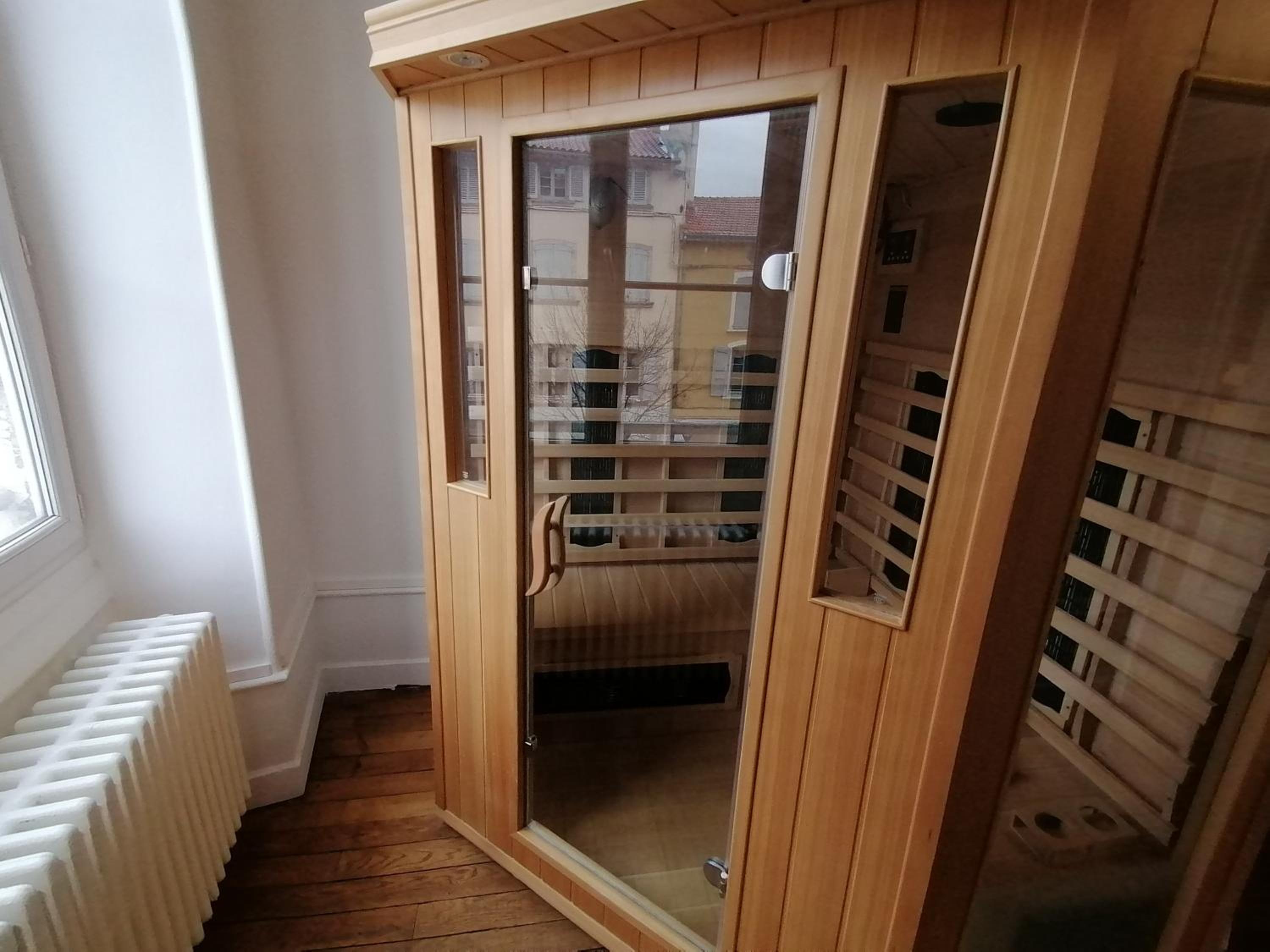 Le 43-4 avec sauna privatif view 4