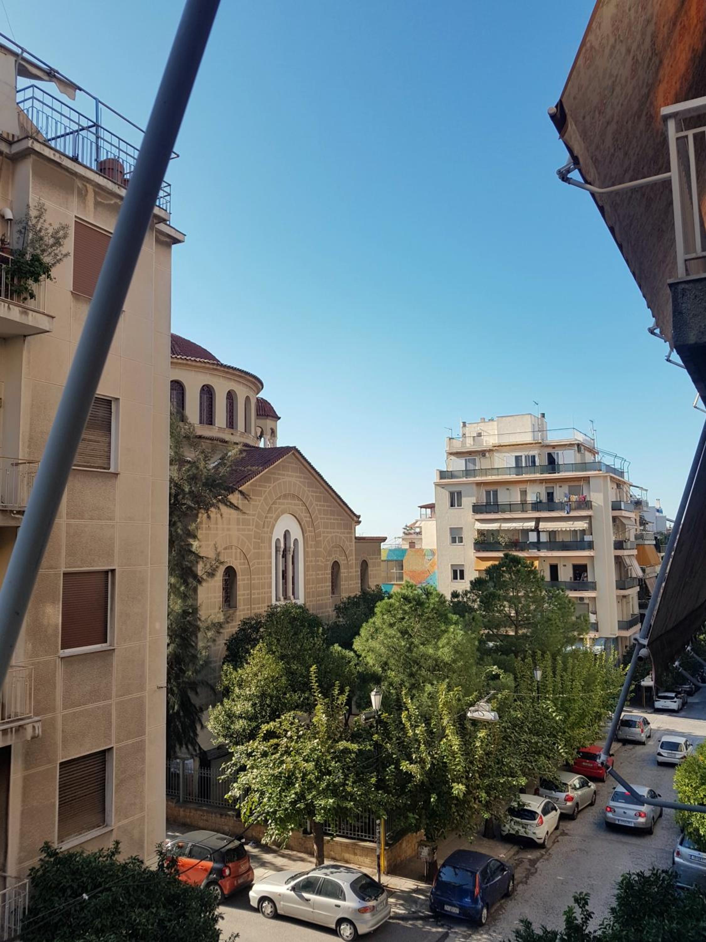 Colourful Apartment in the heart of Athens