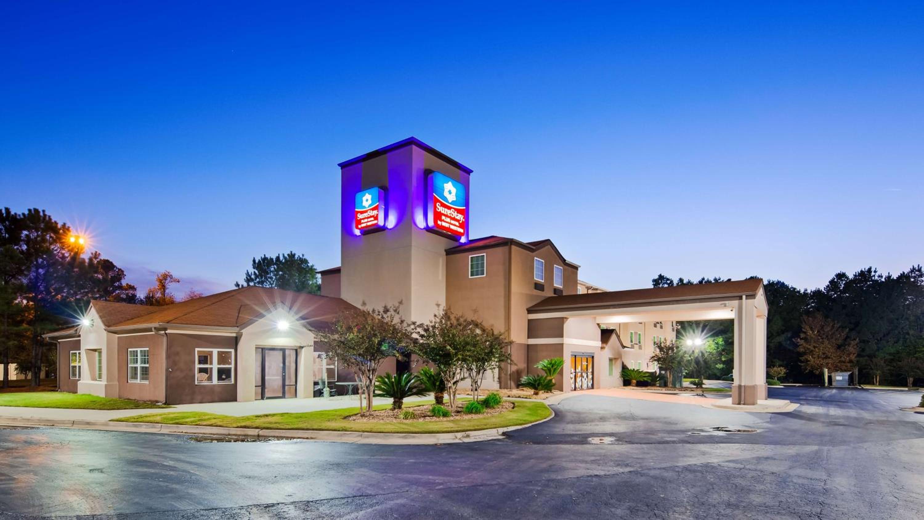 Macon Vacations - SureStay Plus Hotel by Best Western Macon West - Property Image 14
