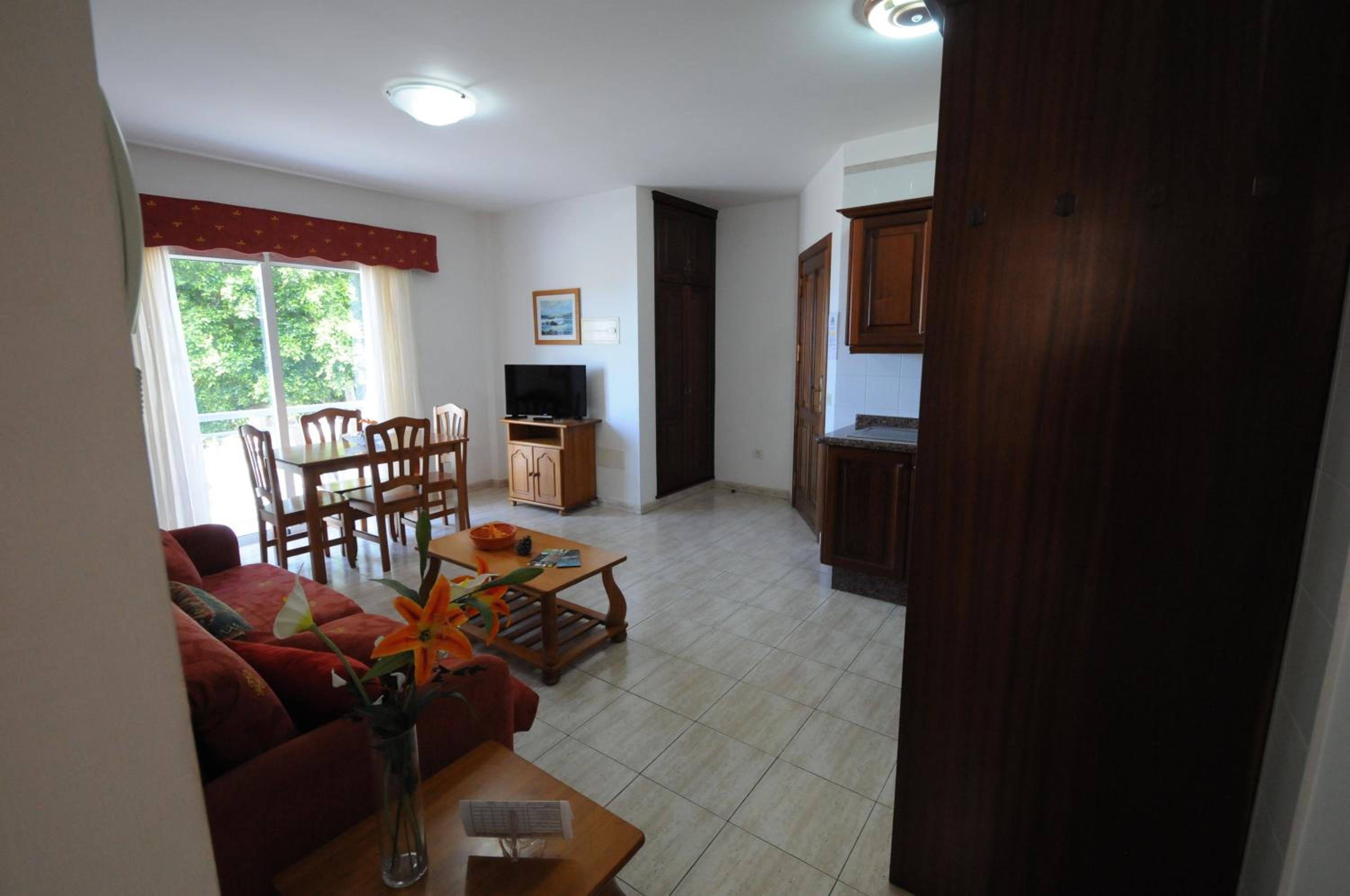 Apartamentos Edalmar view 5