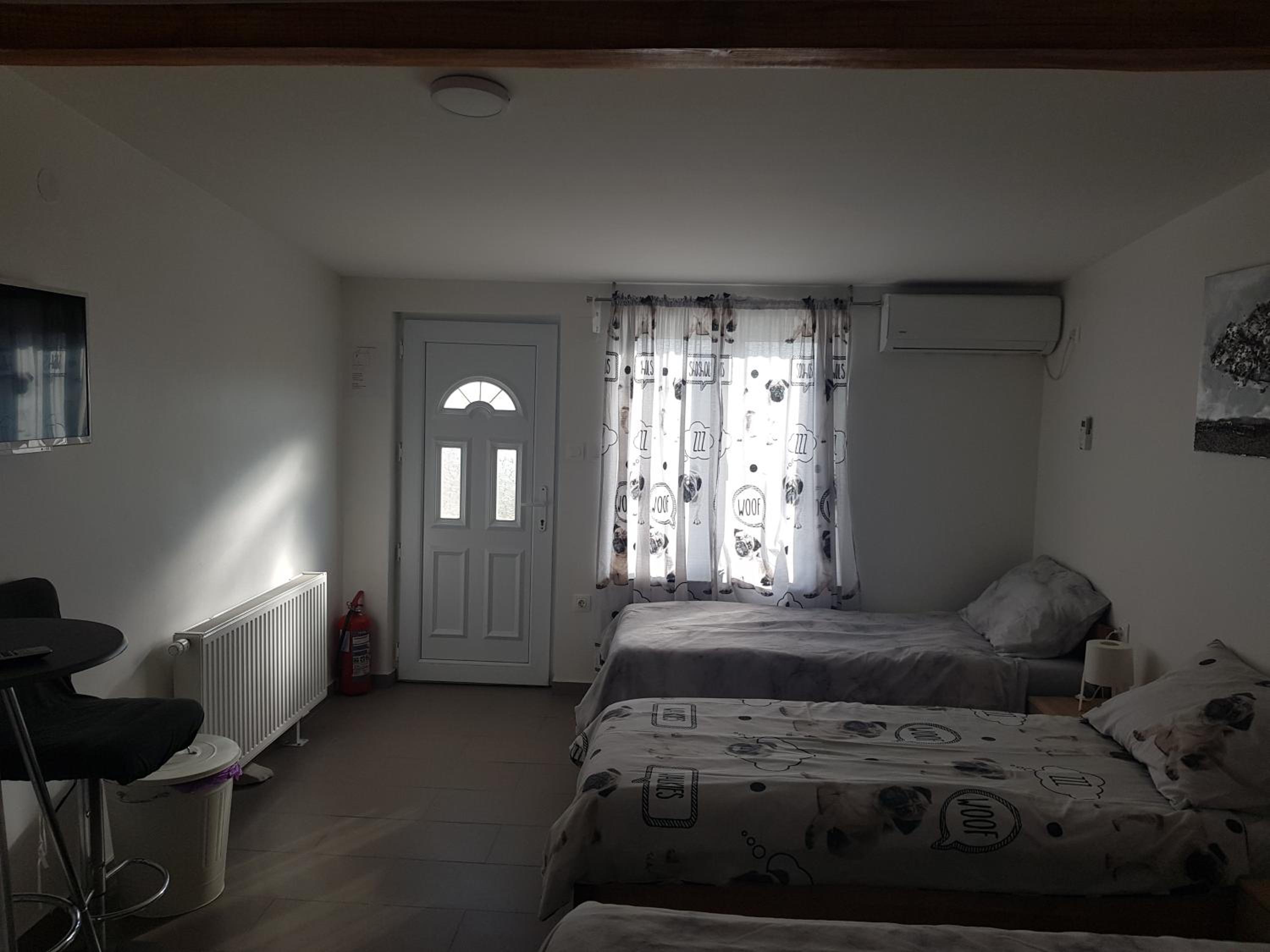 Photo 38