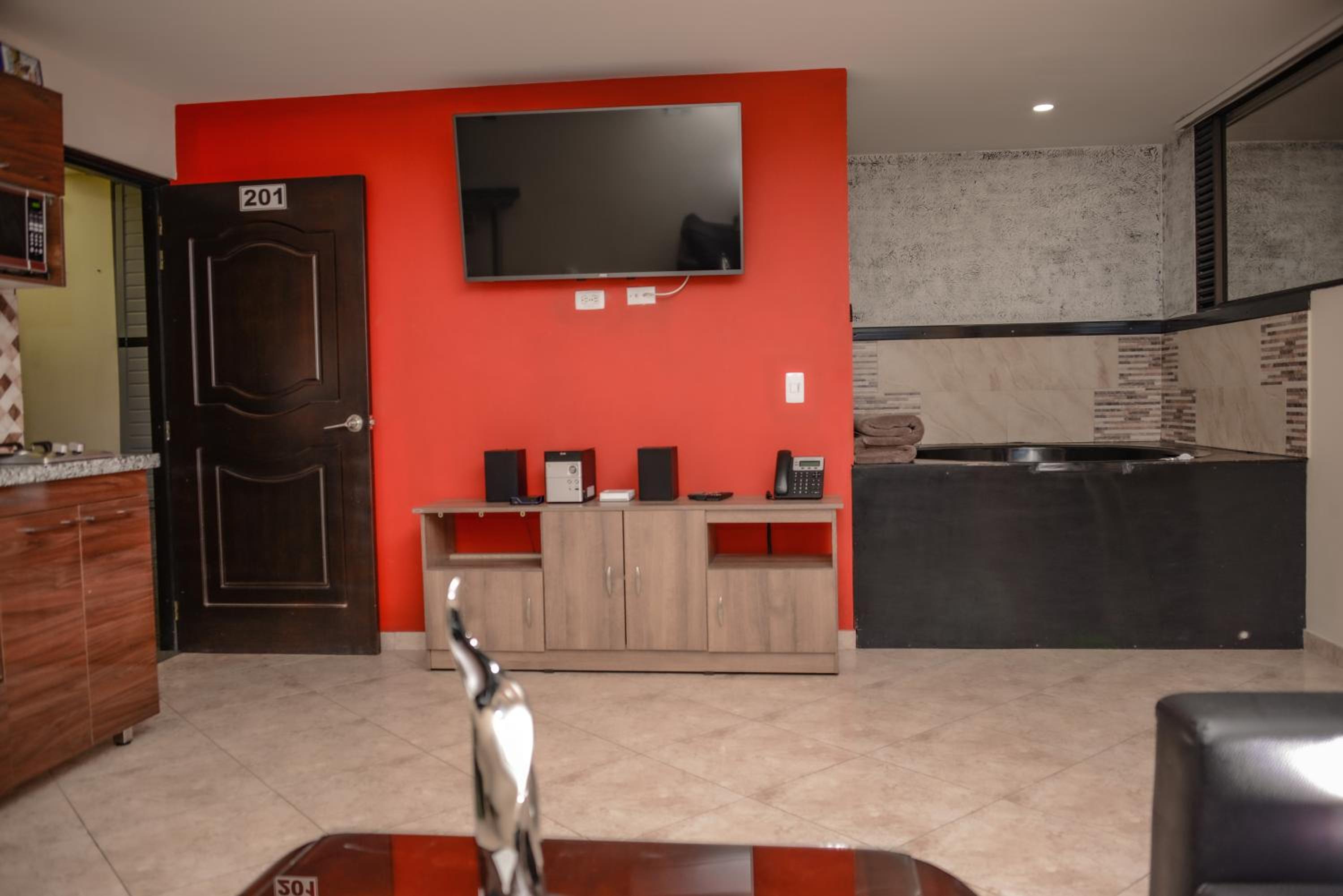 The 9's Apartahotel