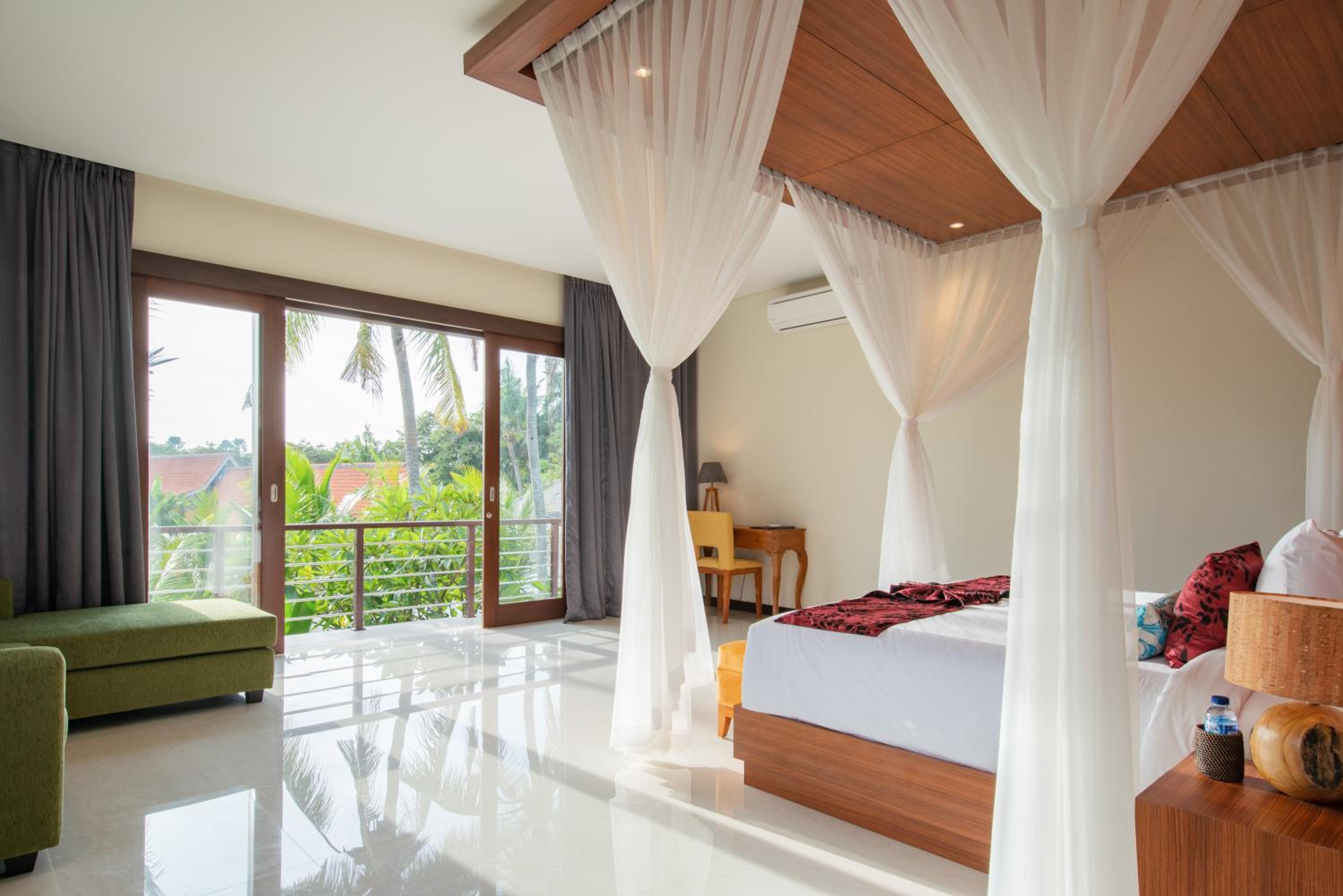 Villa Sally