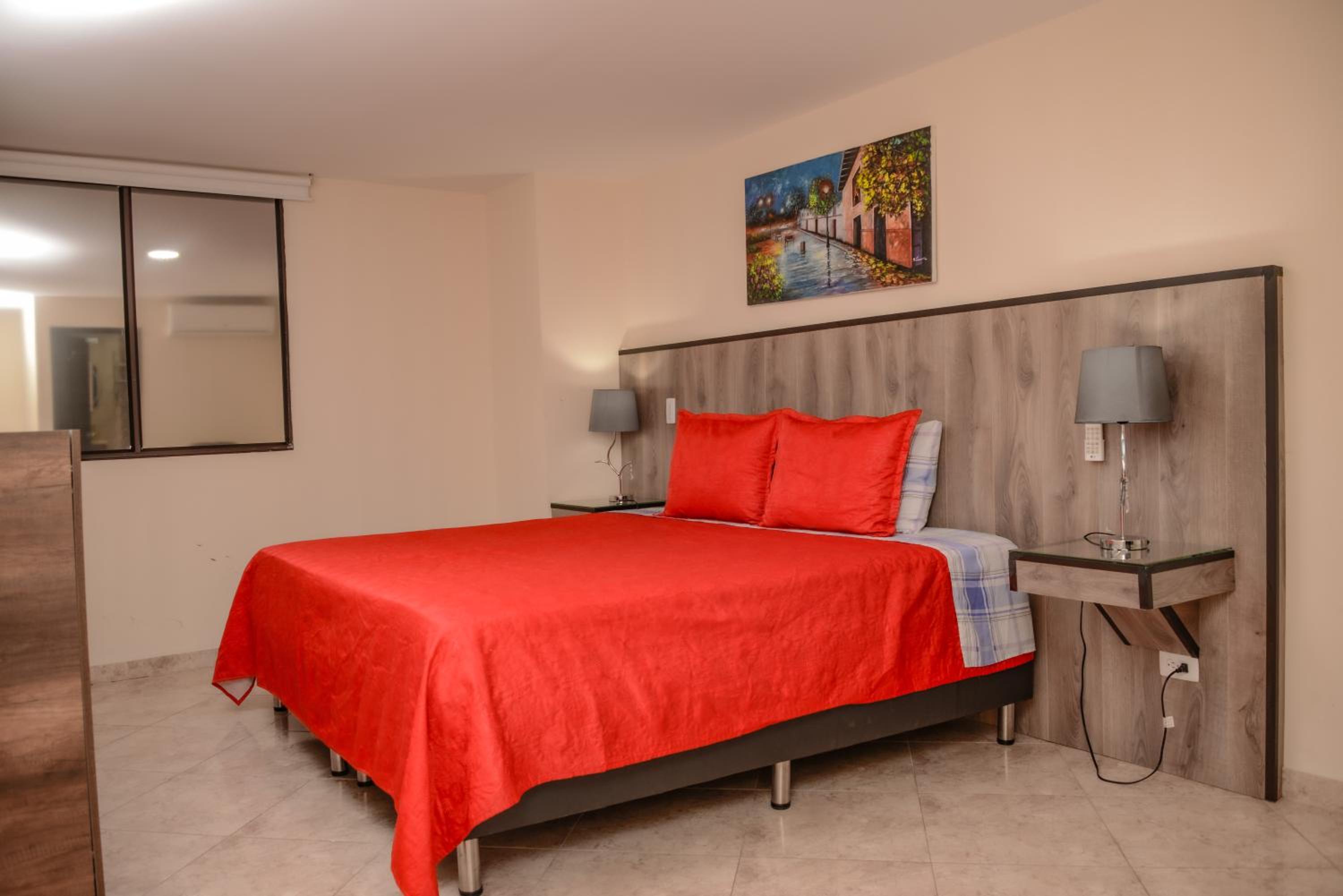 The 9's Apartahotel