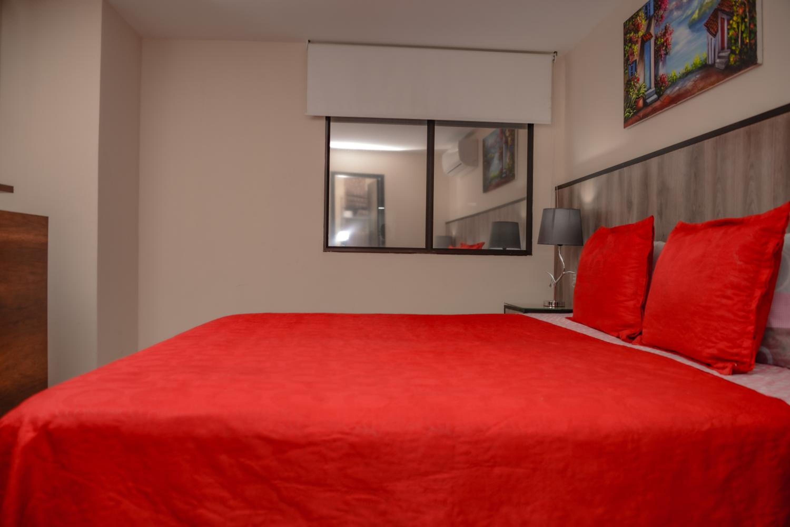The 9's Apartahotel