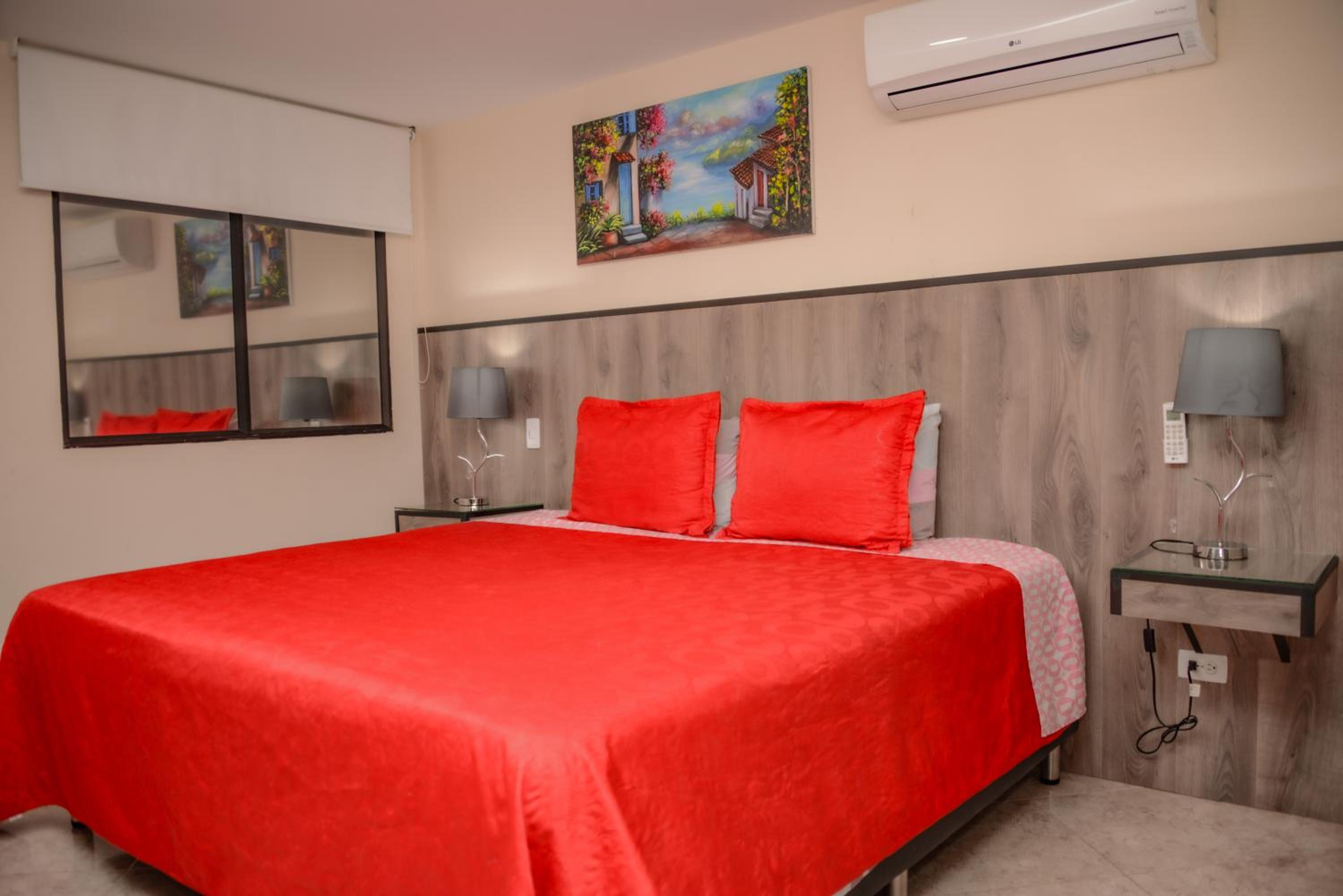 The 9's Apartahotel
