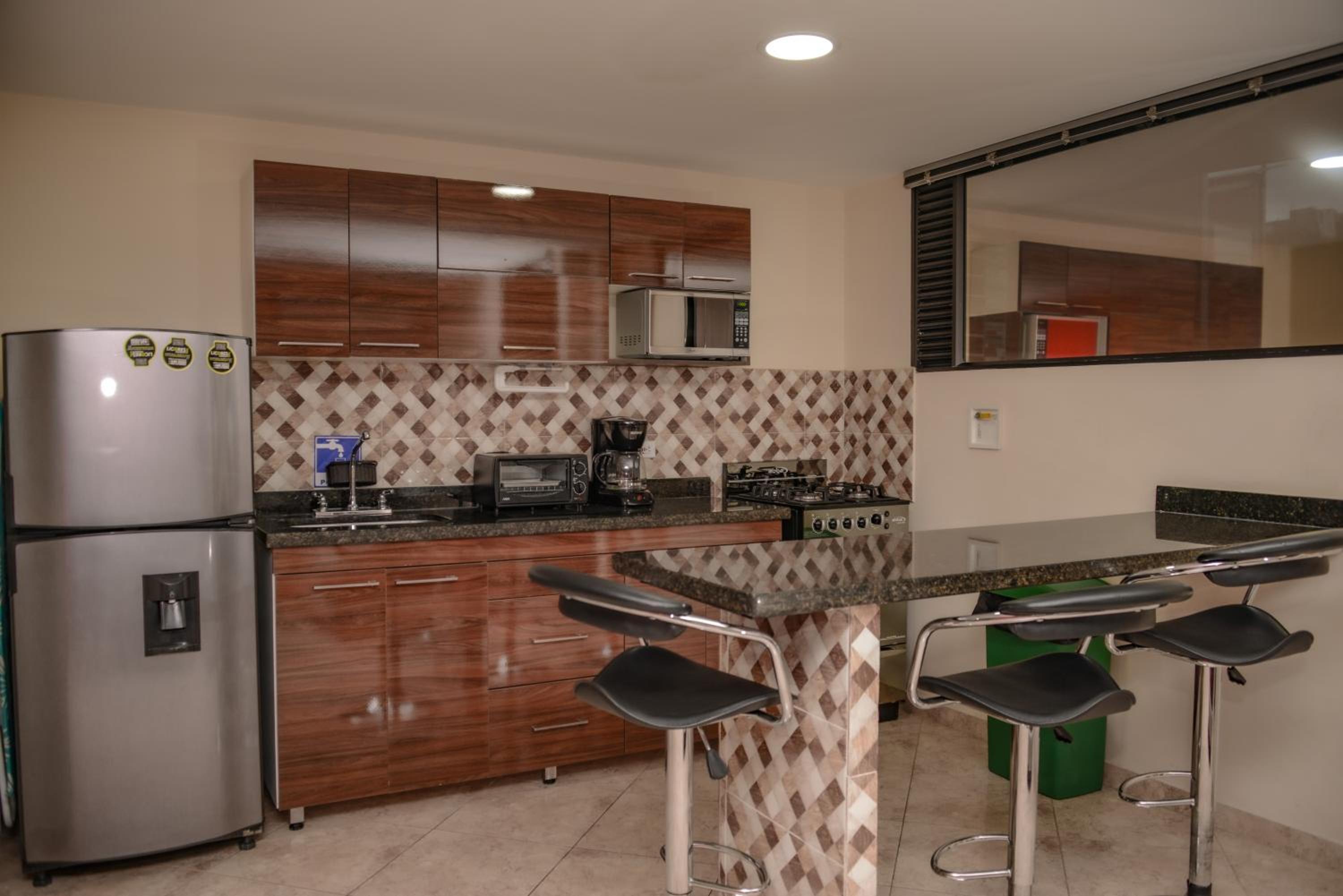 The 9's Apartahotel
