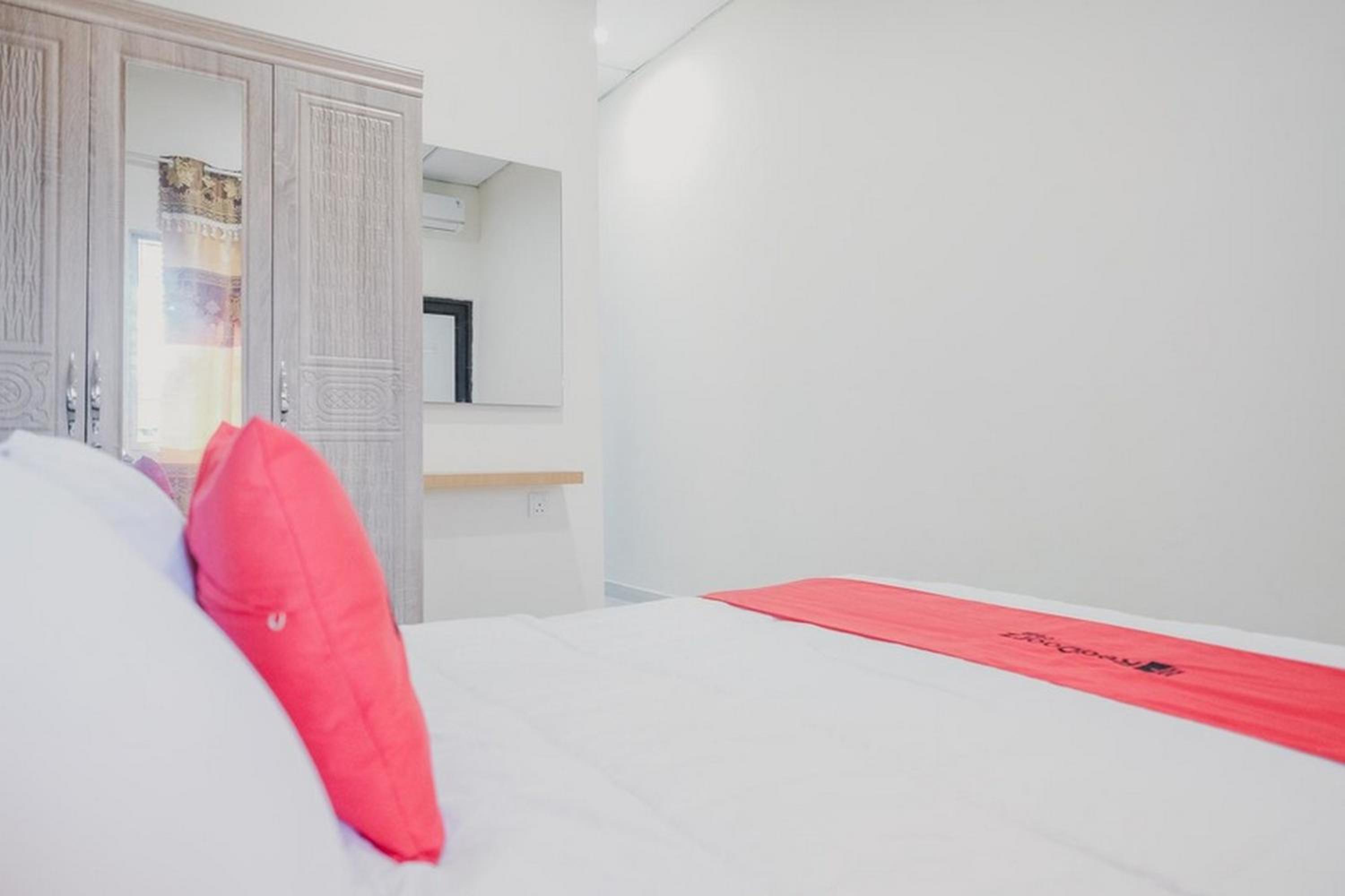 RedDoorz Apartment @ Batam Centre 3 view 5
