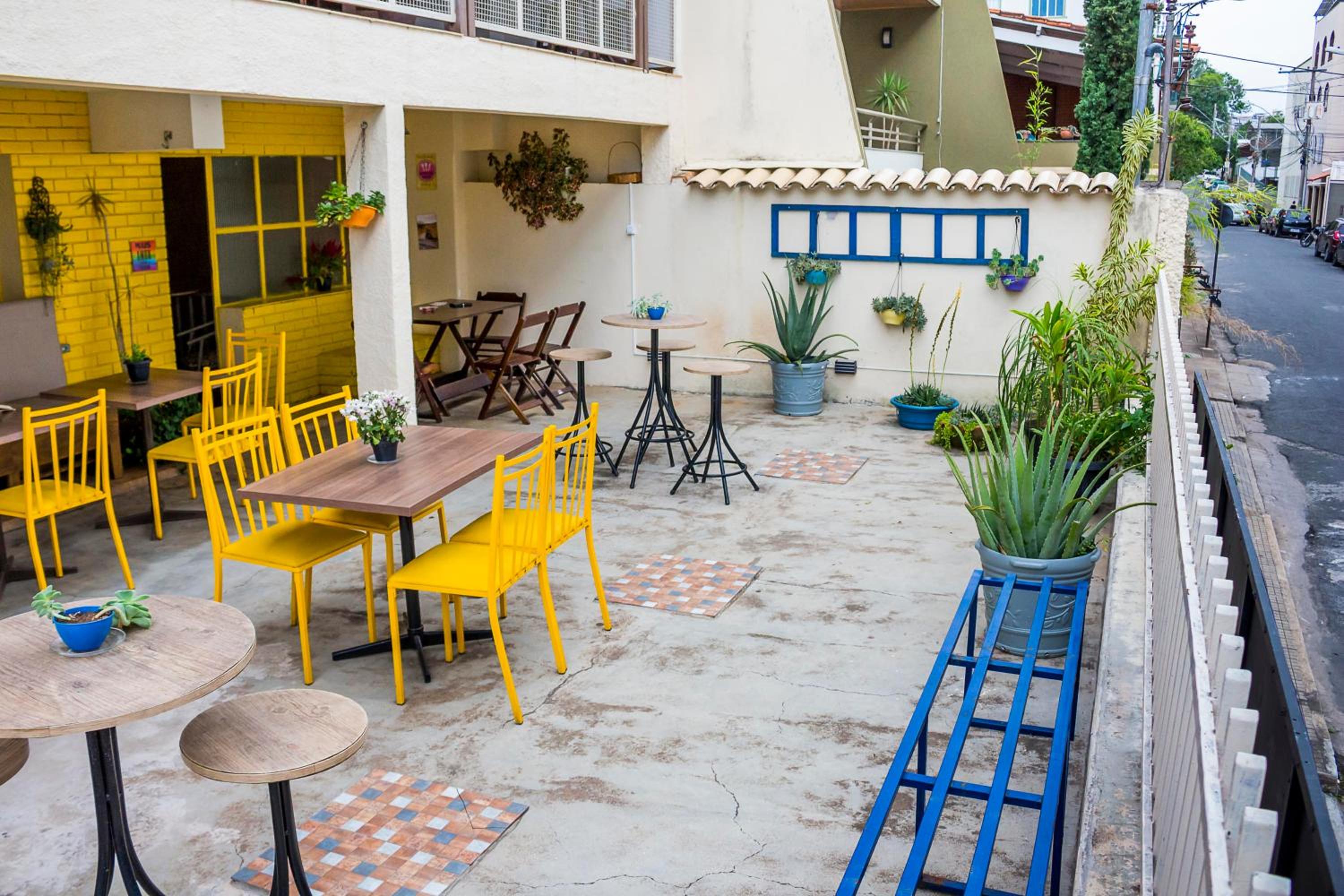Flor de Lis Hostel
