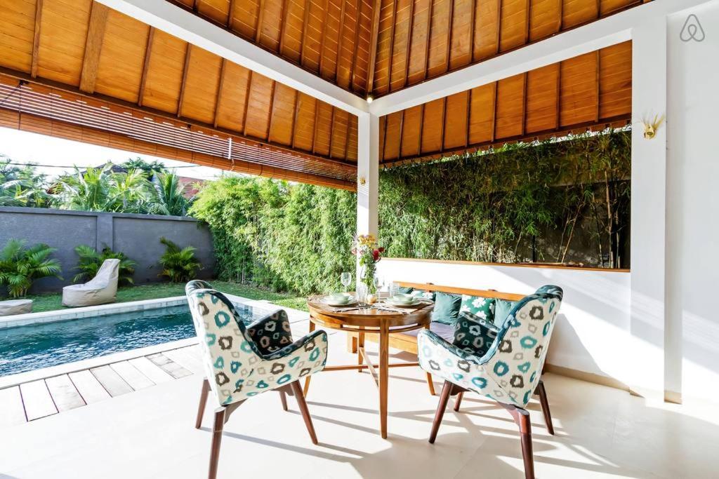 Hotel 3 Br Villa At Heart Of Seminyak/oberoi