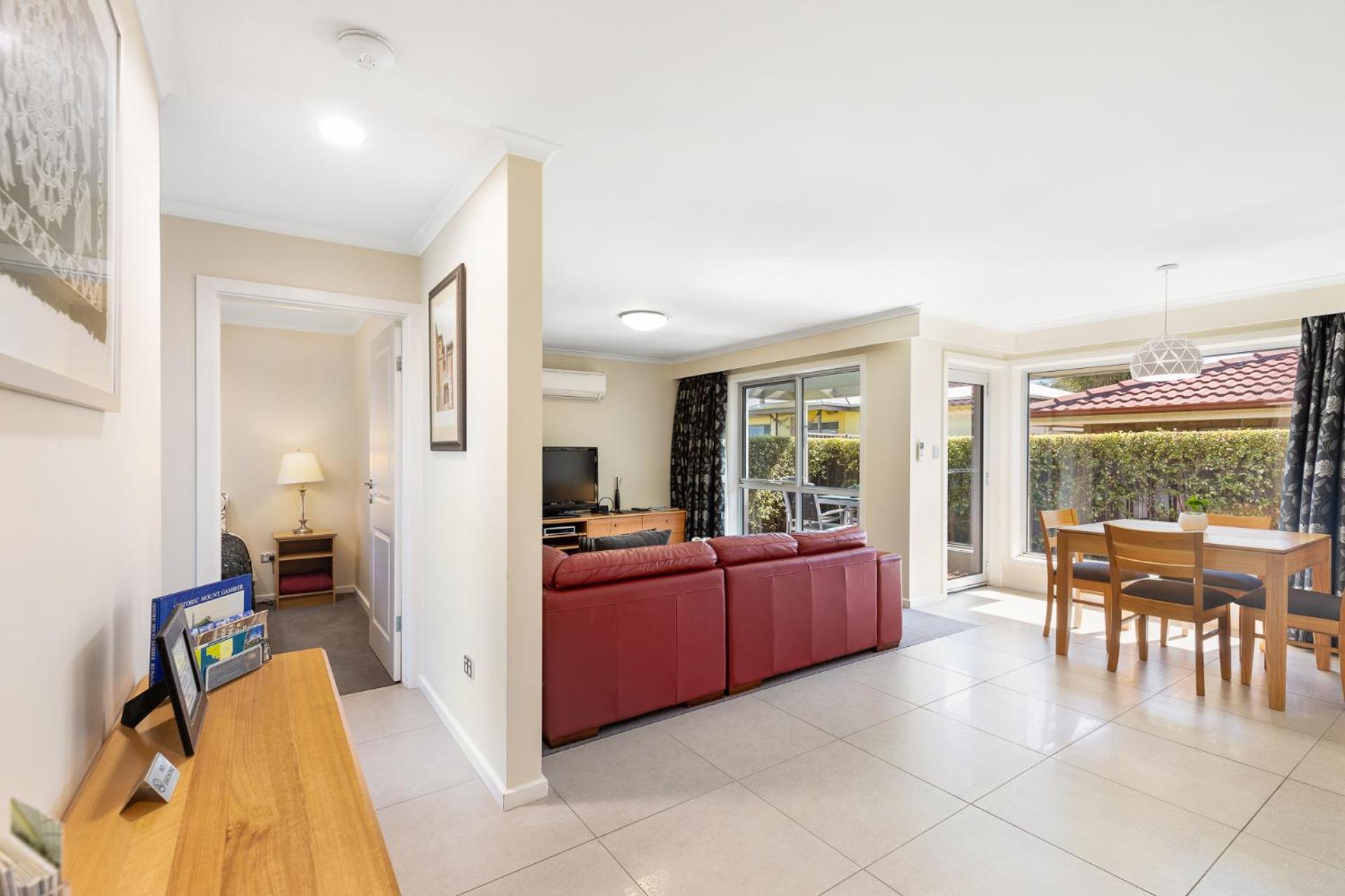 City One Apartment