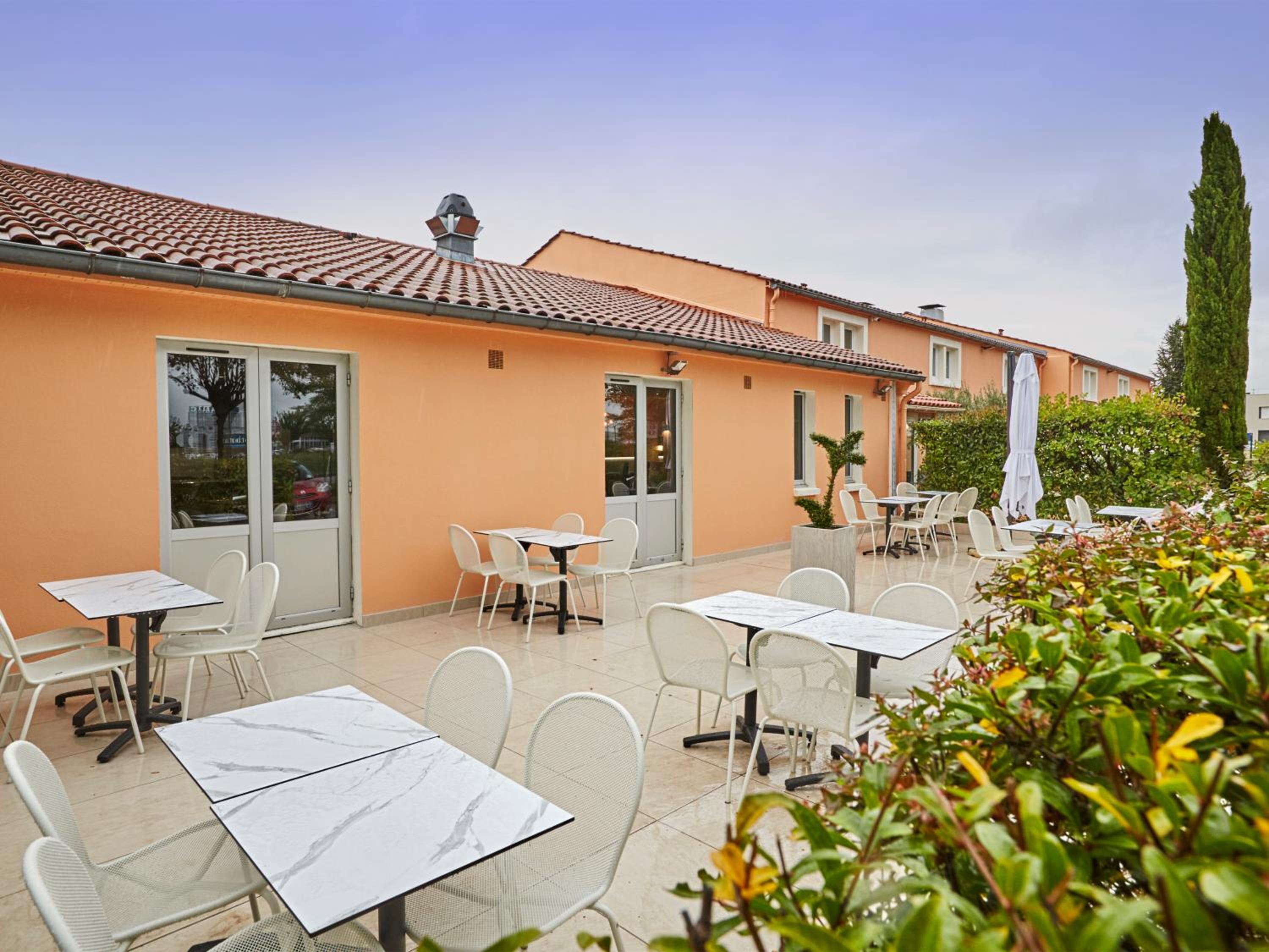 Bron Vacations - Kyriad Direct Bron Lyon Eurexpo - Property Image 5