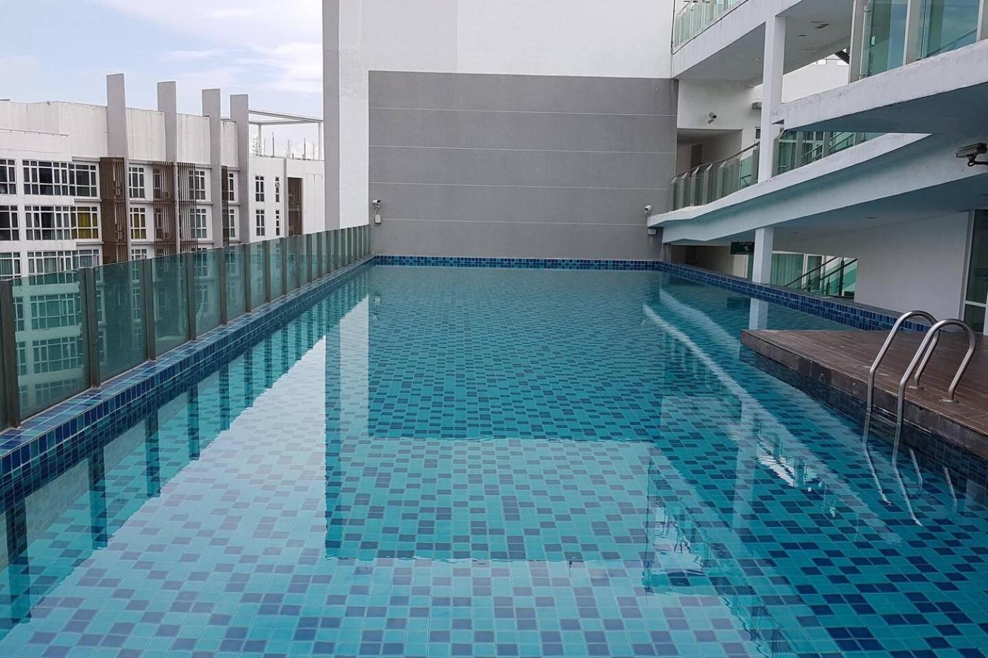 Homestay Kuala Lumpur ; Terminal TBS ; Bukit Jalil