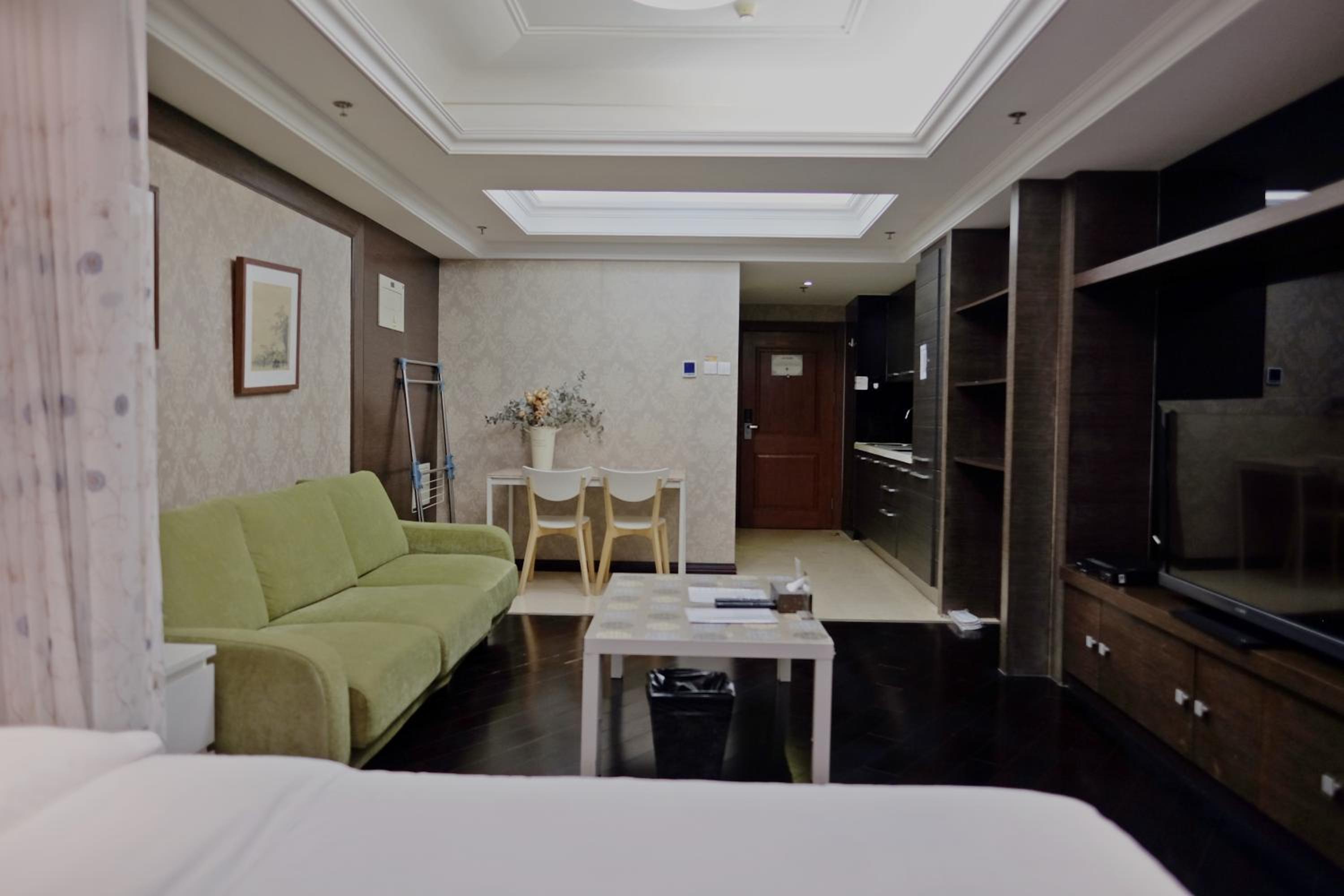 Ring Service Apartment 798 Art Zone view 2