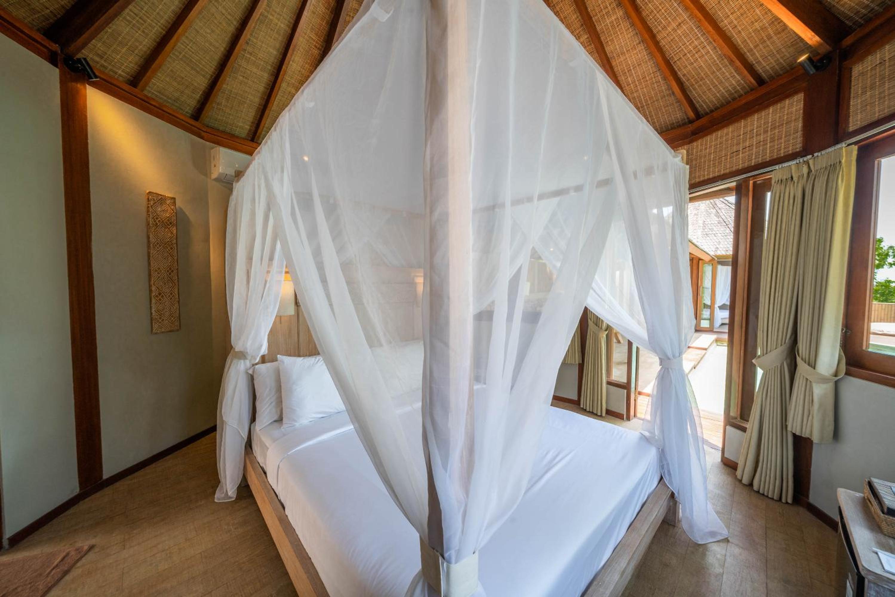 Ora Resort Avia Blue Lagoon