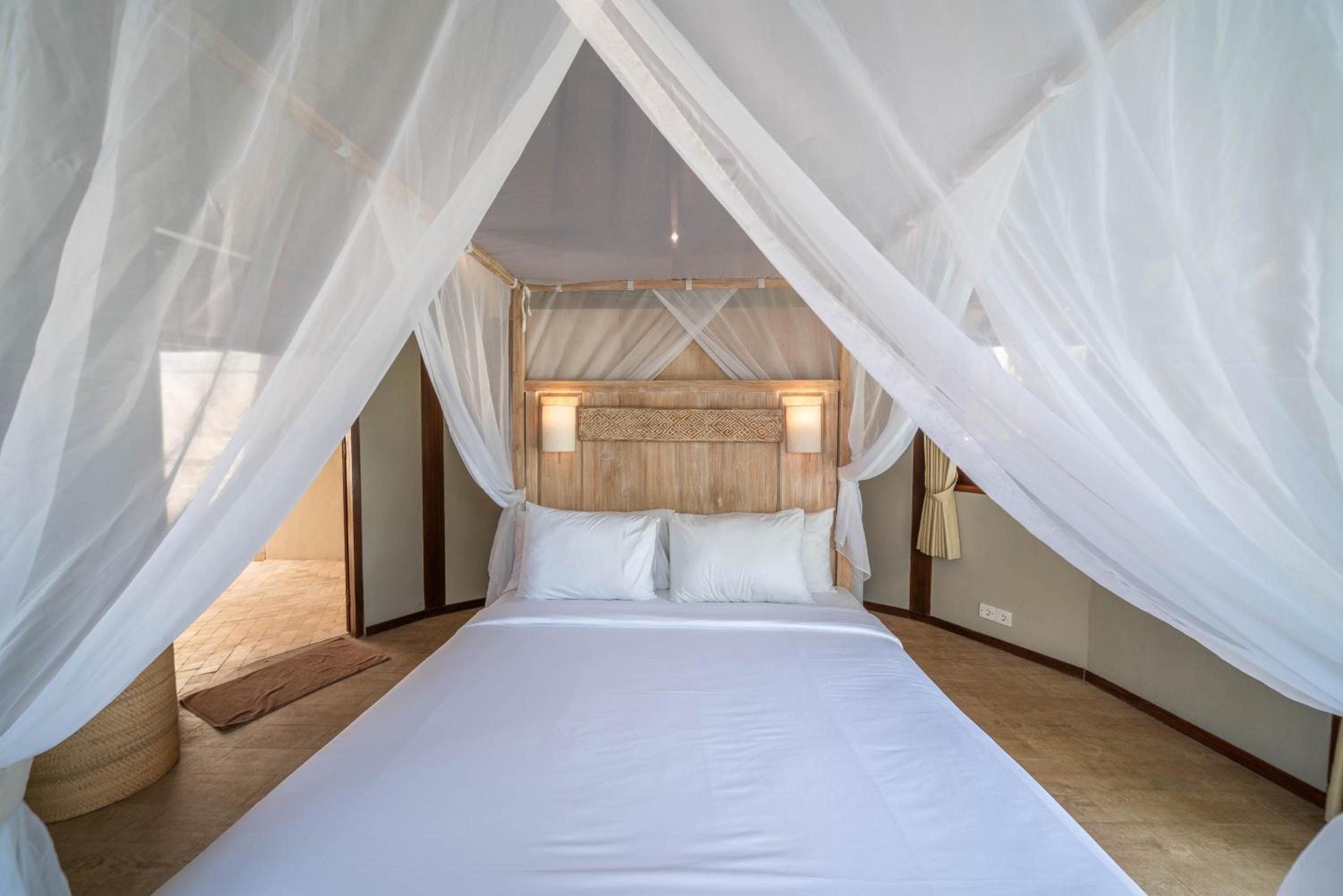 Ora Resort Avia Blue Lagoon