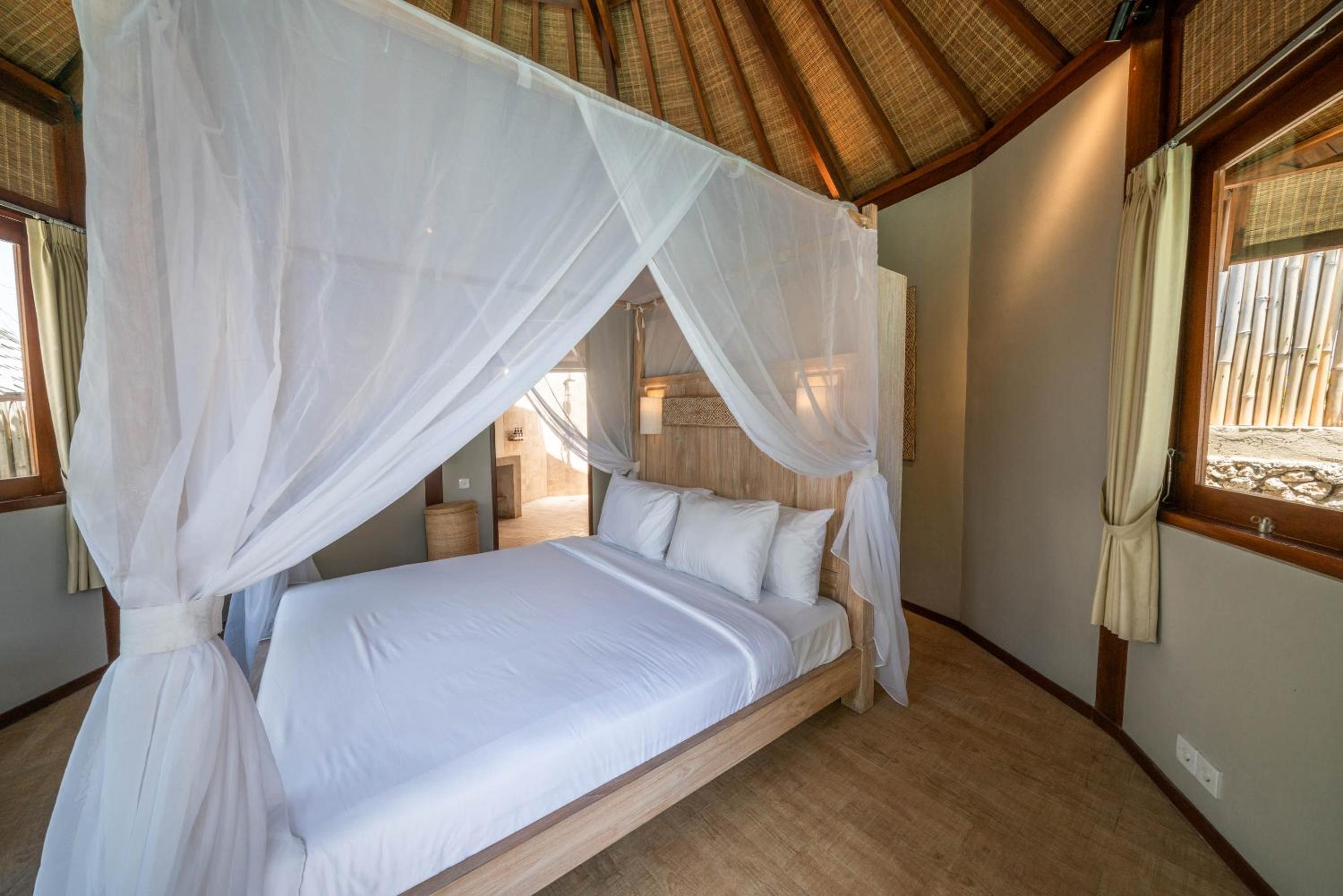Ora Resort Avia Blue Lagoon