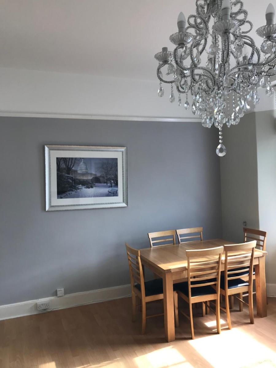Large modern maisonette with parking view 2