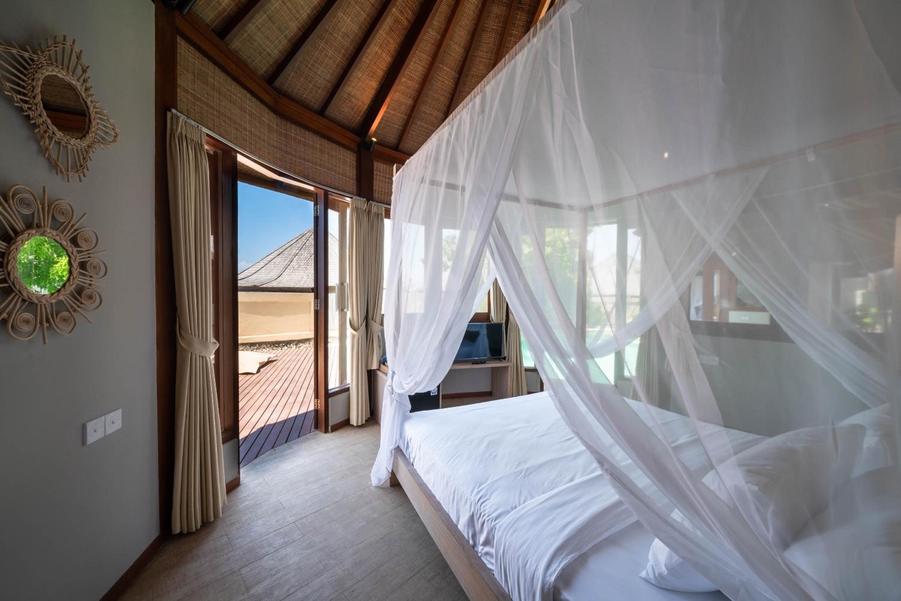 Ora Resort Avia Blue Lagoon