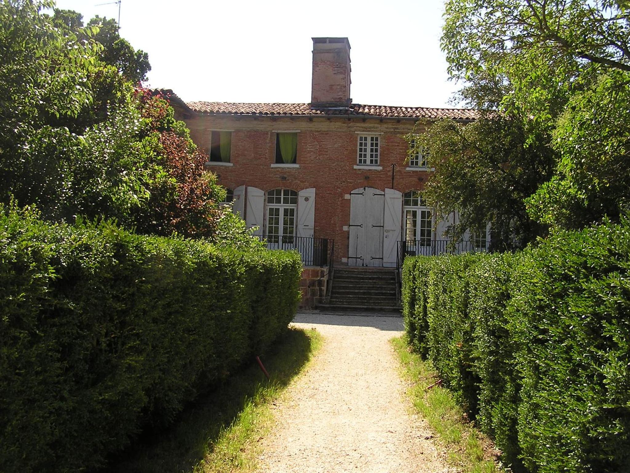 Hotel Logis Domaine de Peyrolade