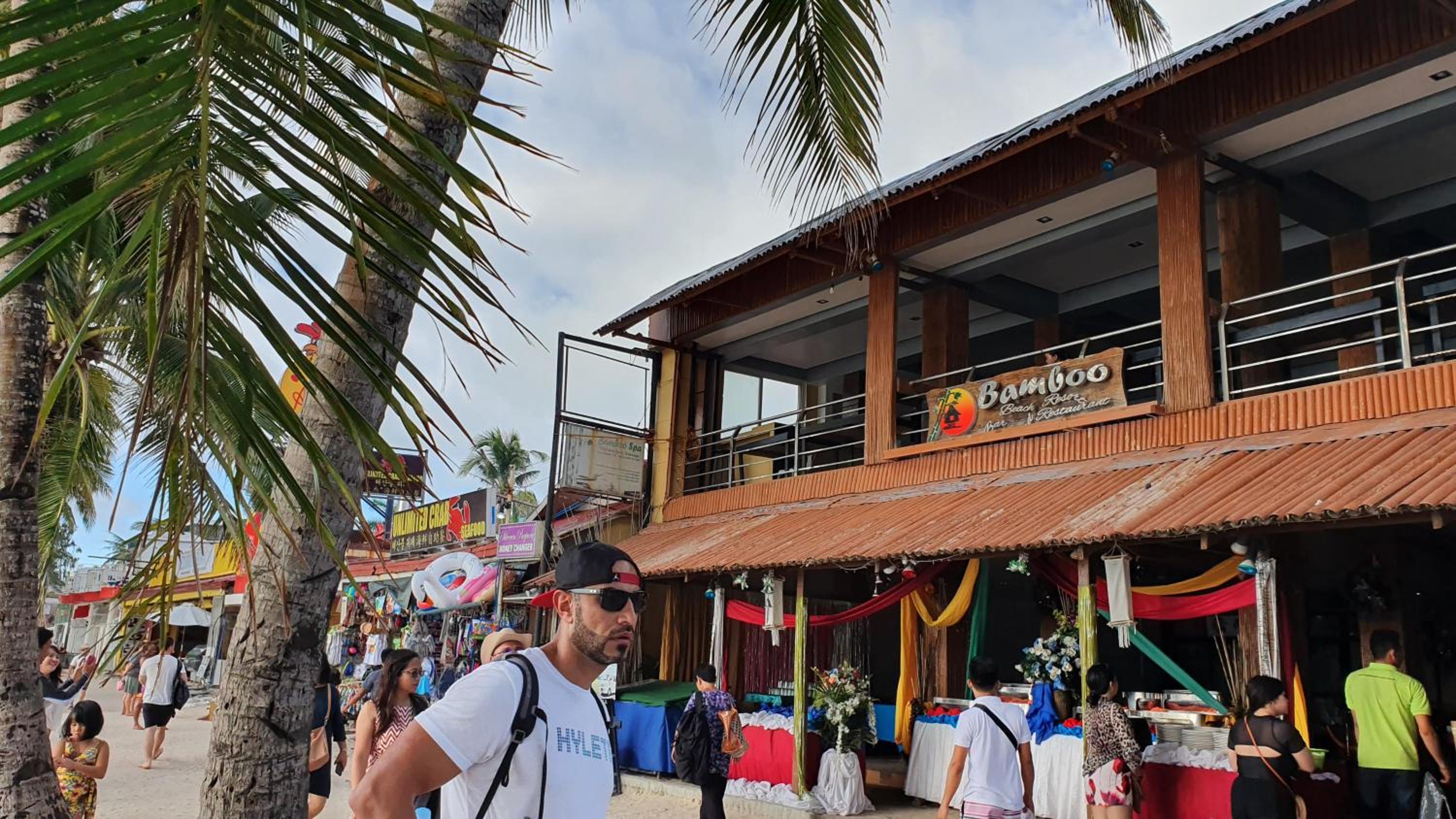 Bamboo Beach Resort & Restaurant