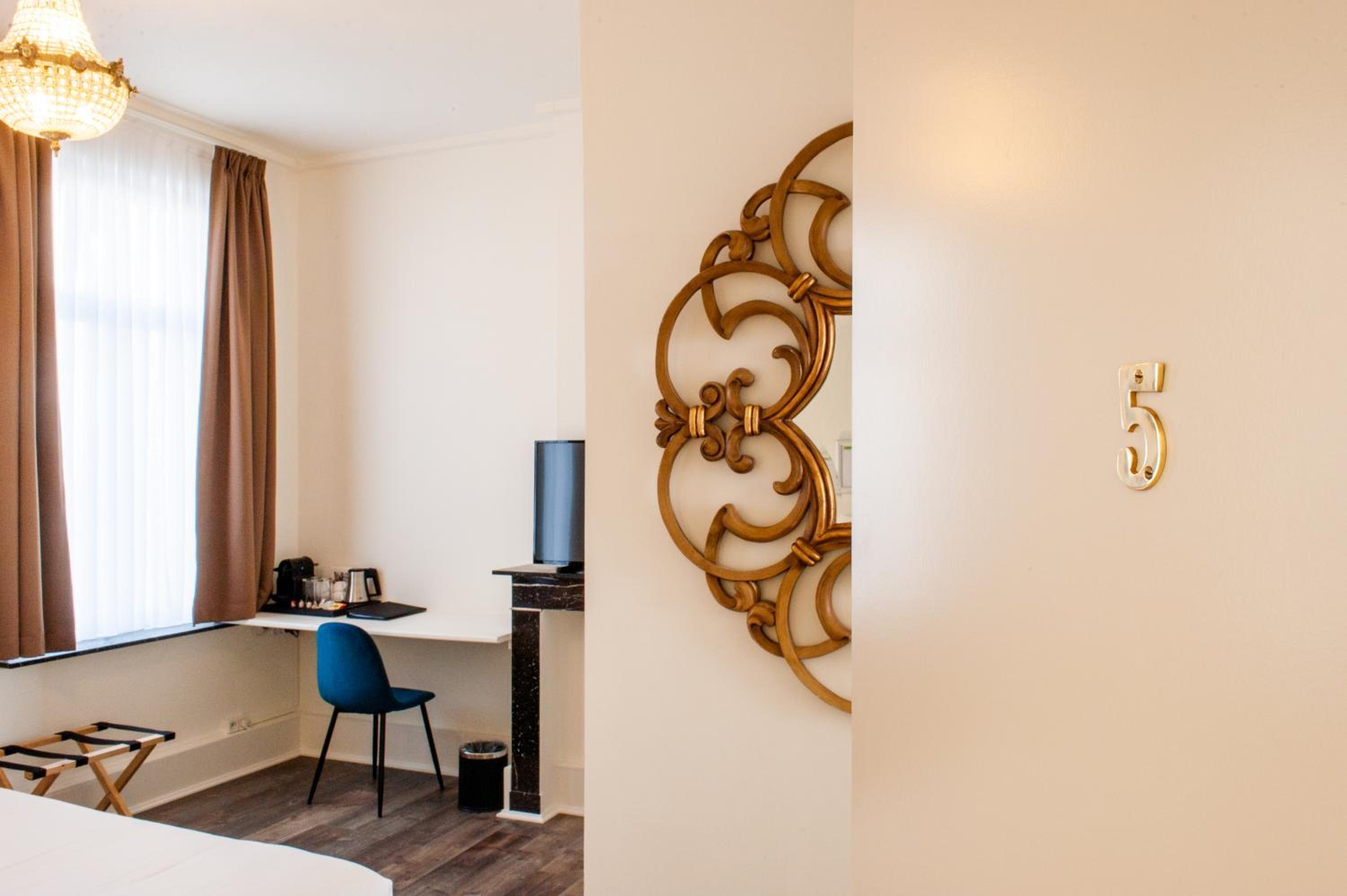 La Lys Rooms & Suites view 5