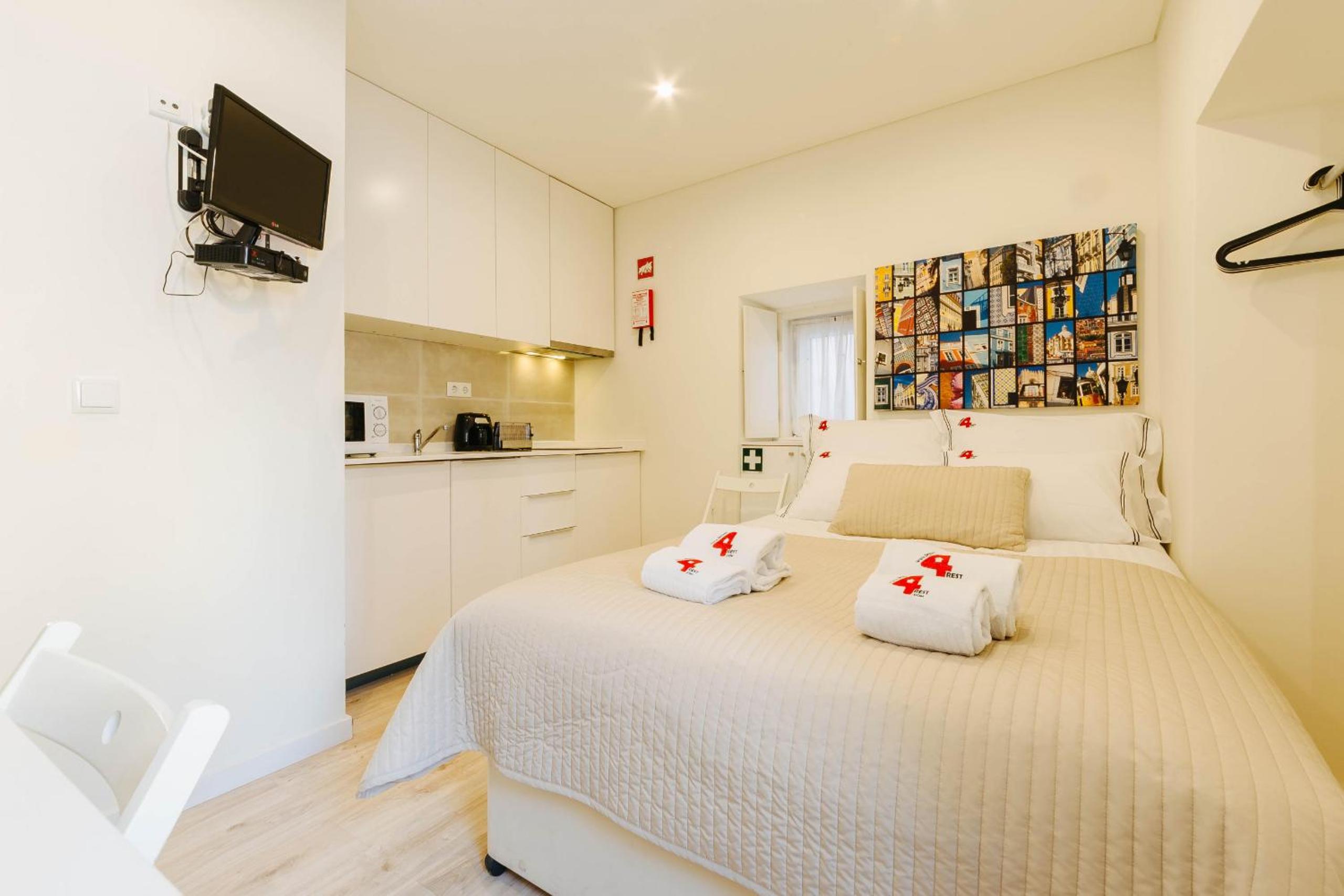 RENT4REST LISBON DOWNTOWN TINY STUDIO Apartments