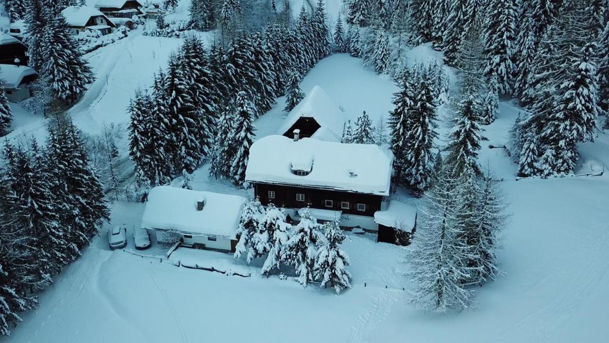 Urige Almhütte Innerkrems