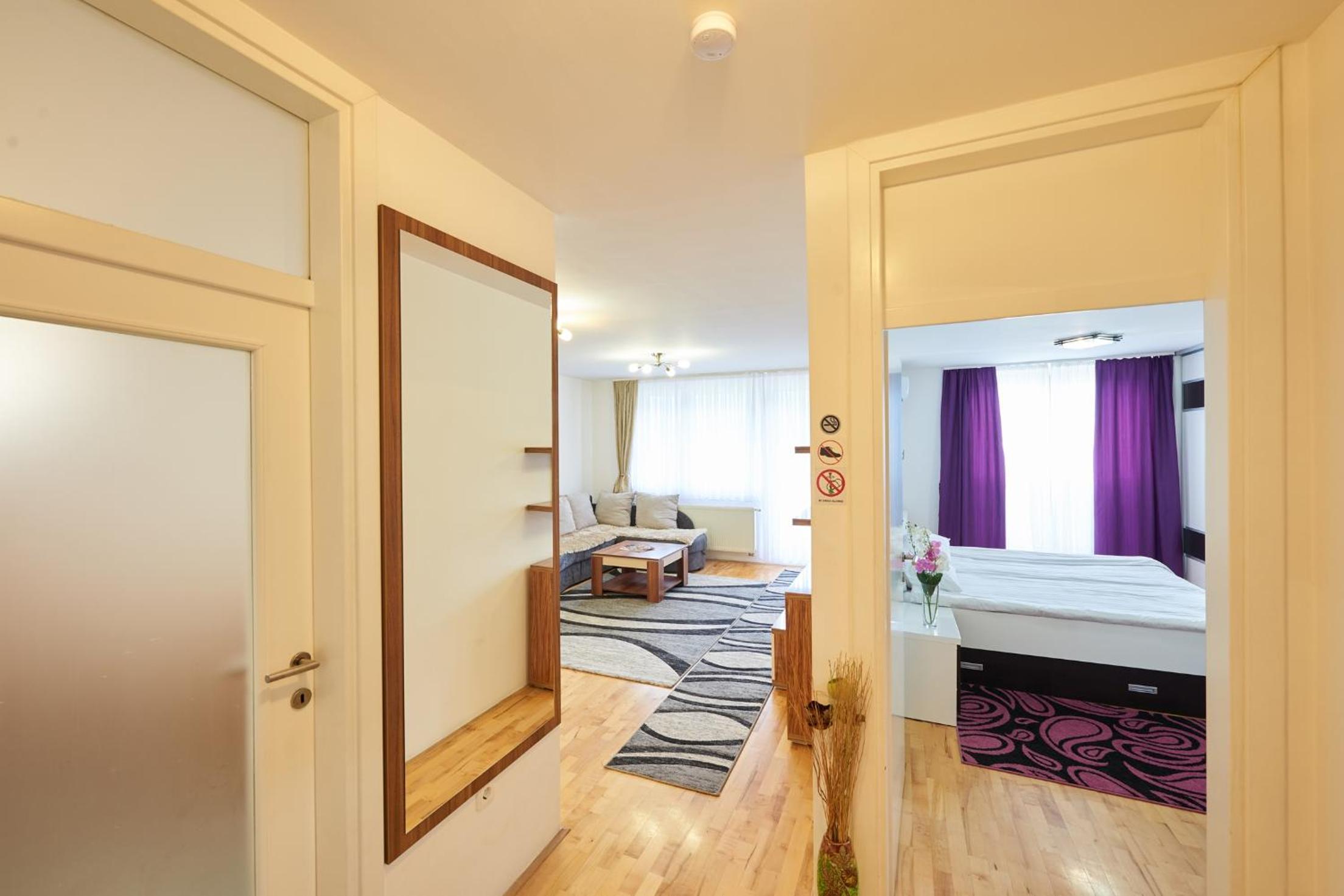 RIVER VIEW Apartments