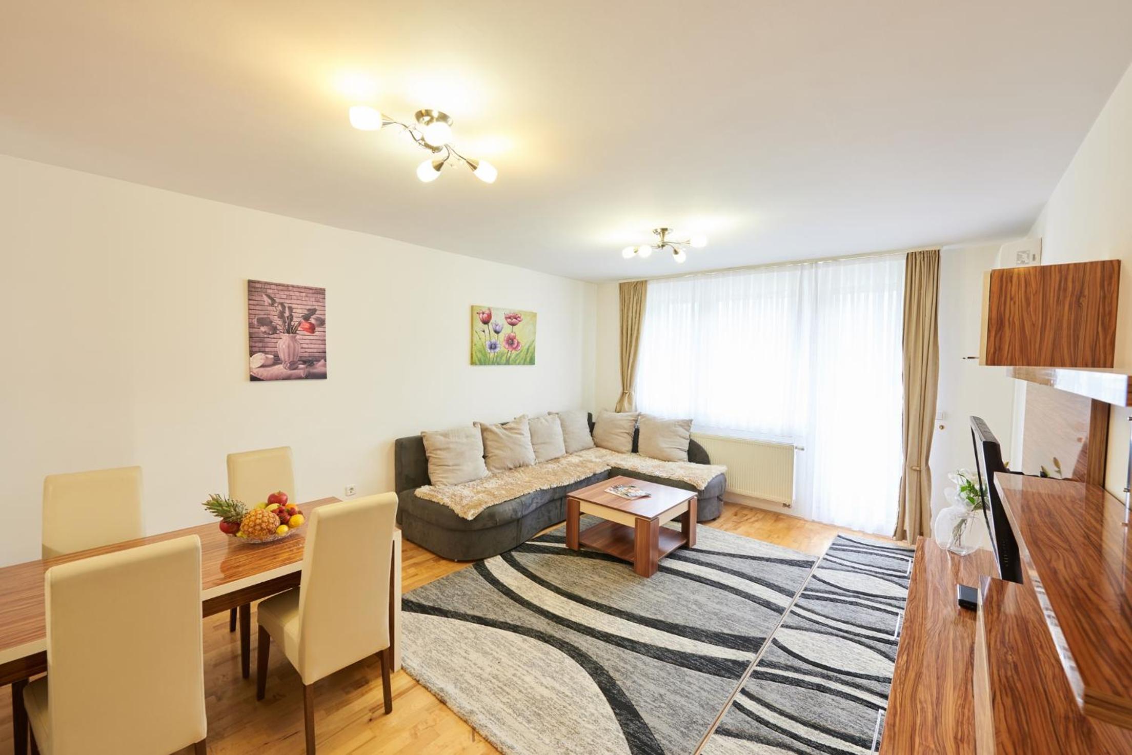 RIVER VIEW Apartments