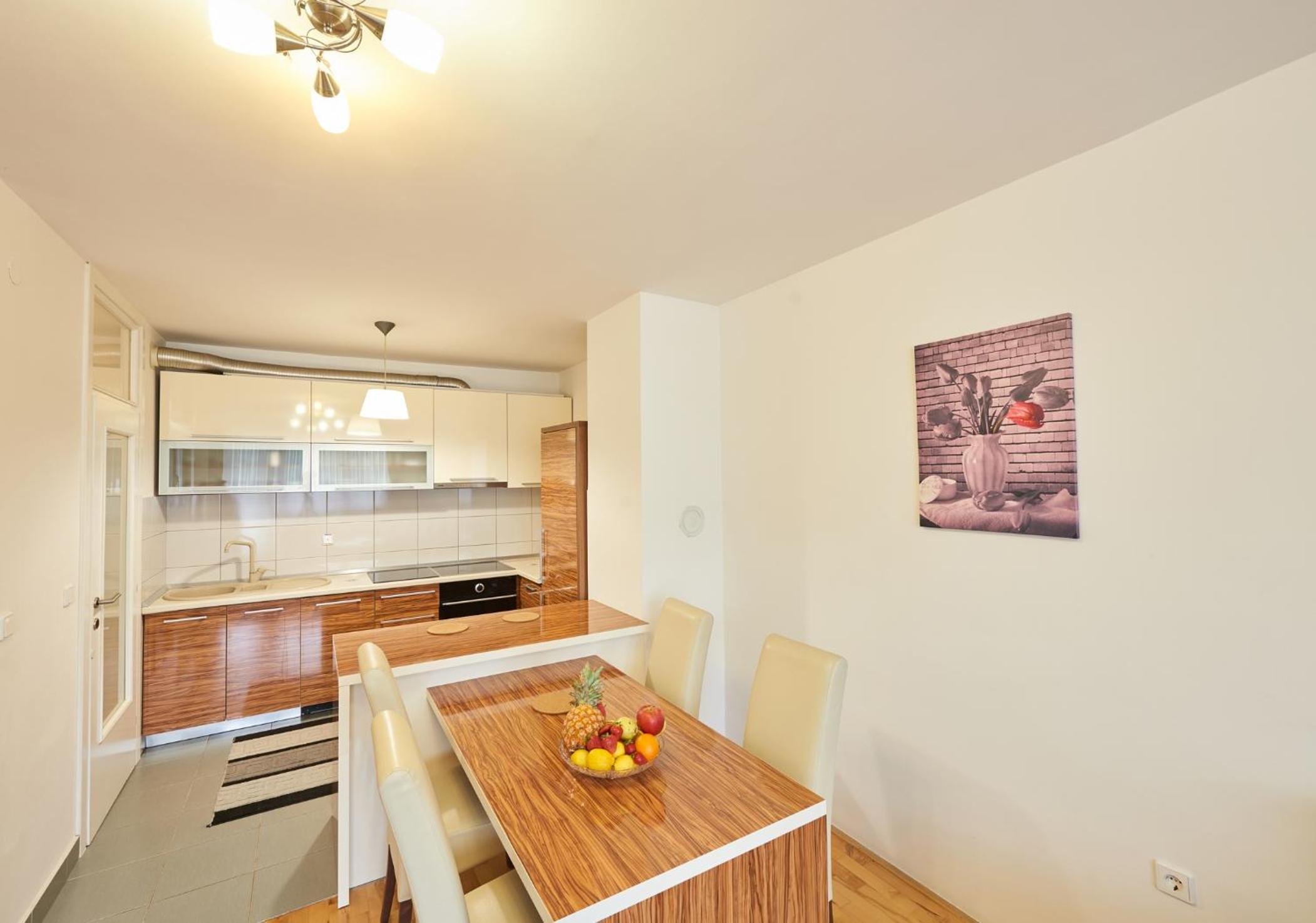 RIVER VIEW Apartments