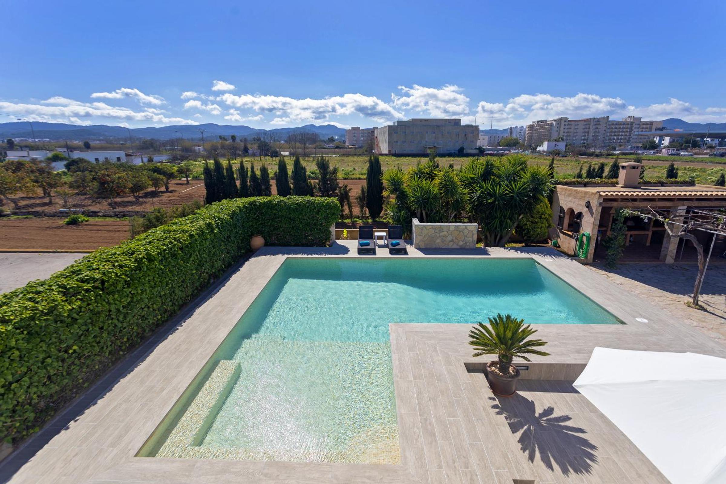 Huerta view 2