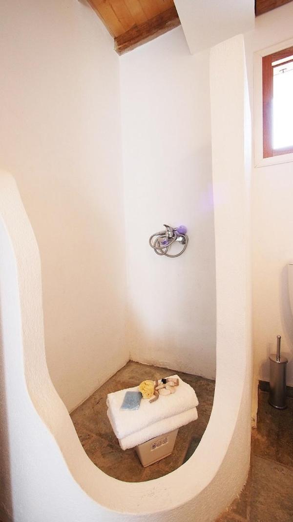 Lithea Villas and Studios by the Sea