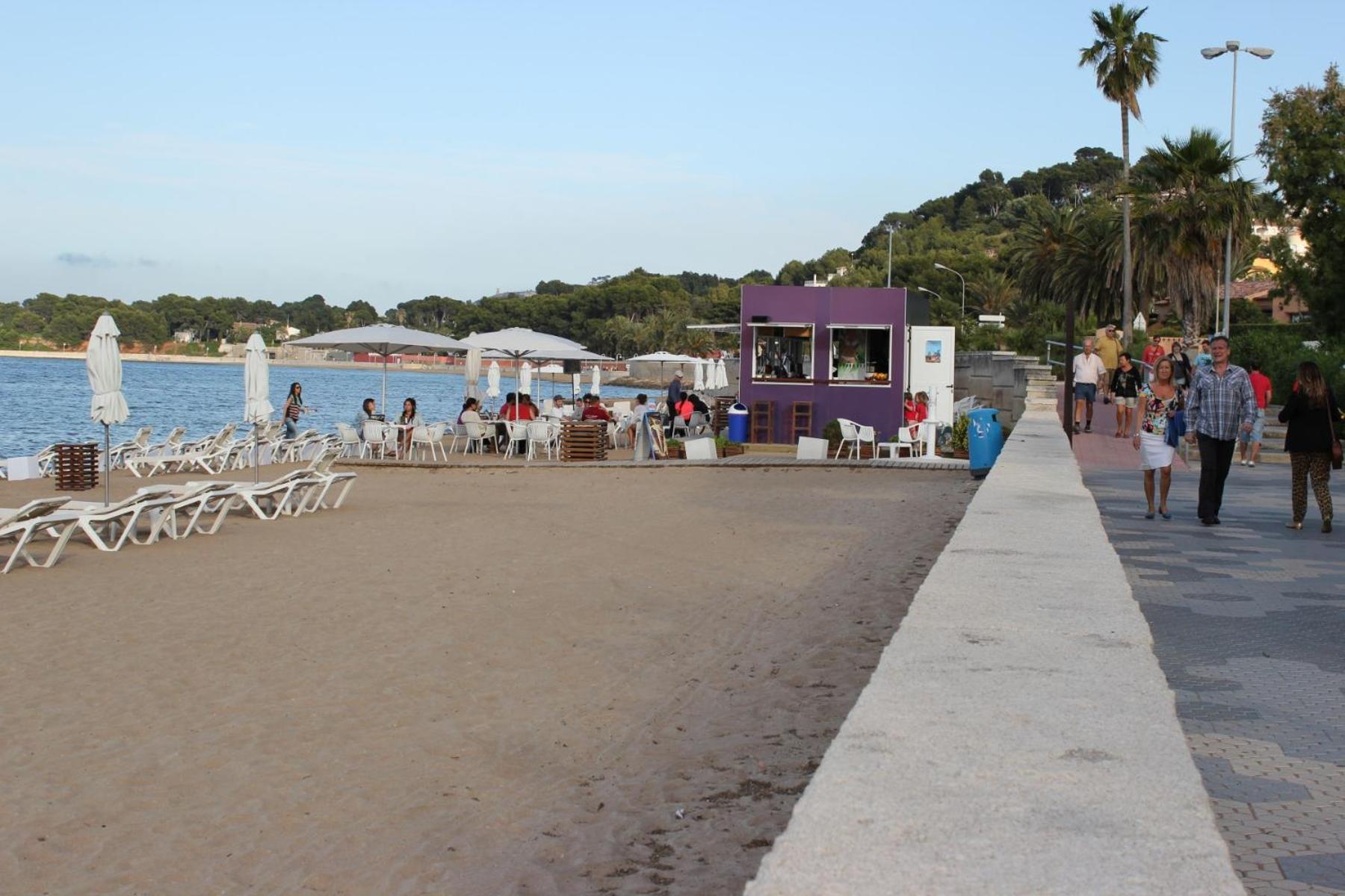 Photo 9
