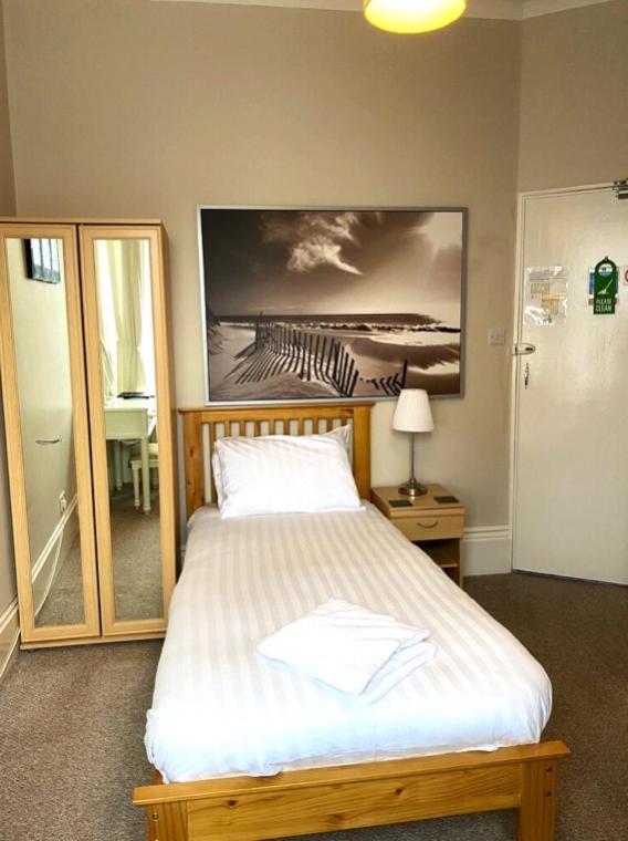 Somerton Lodge