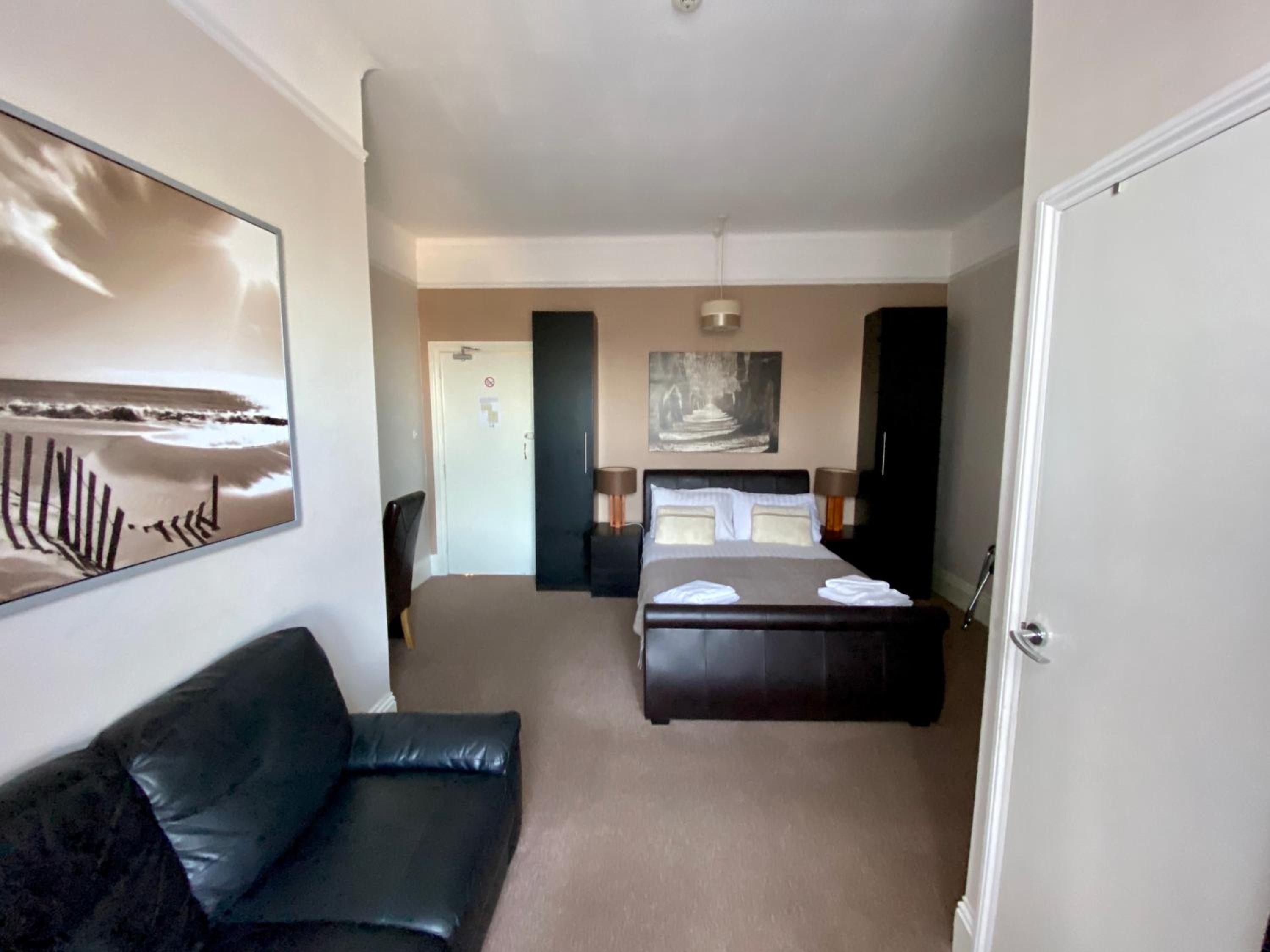 Somerton Lodge