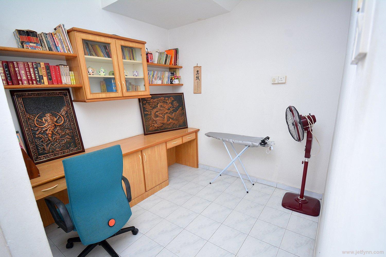 Photo 12