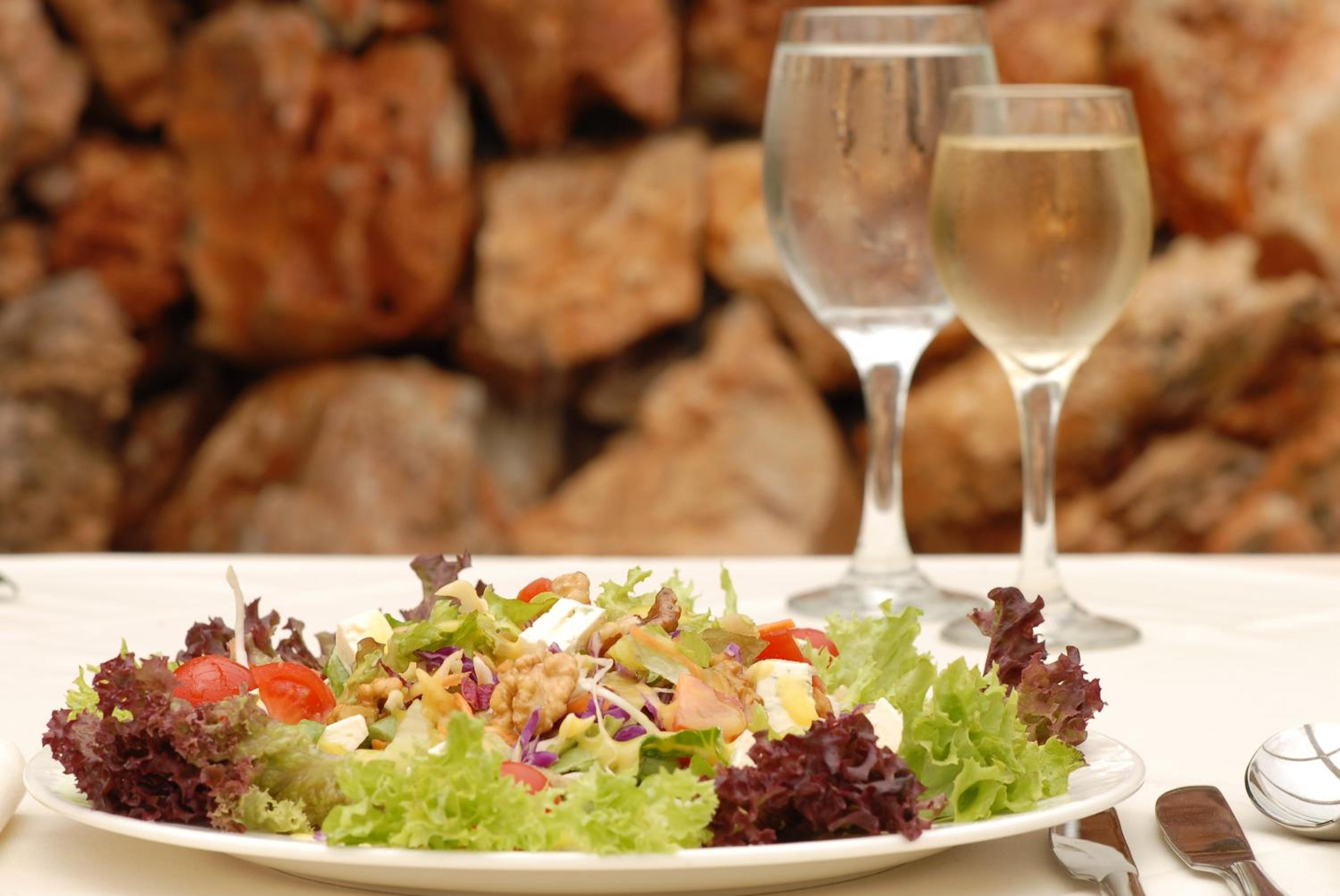 Athens Atrium Hotel & Jacuzzi Suites