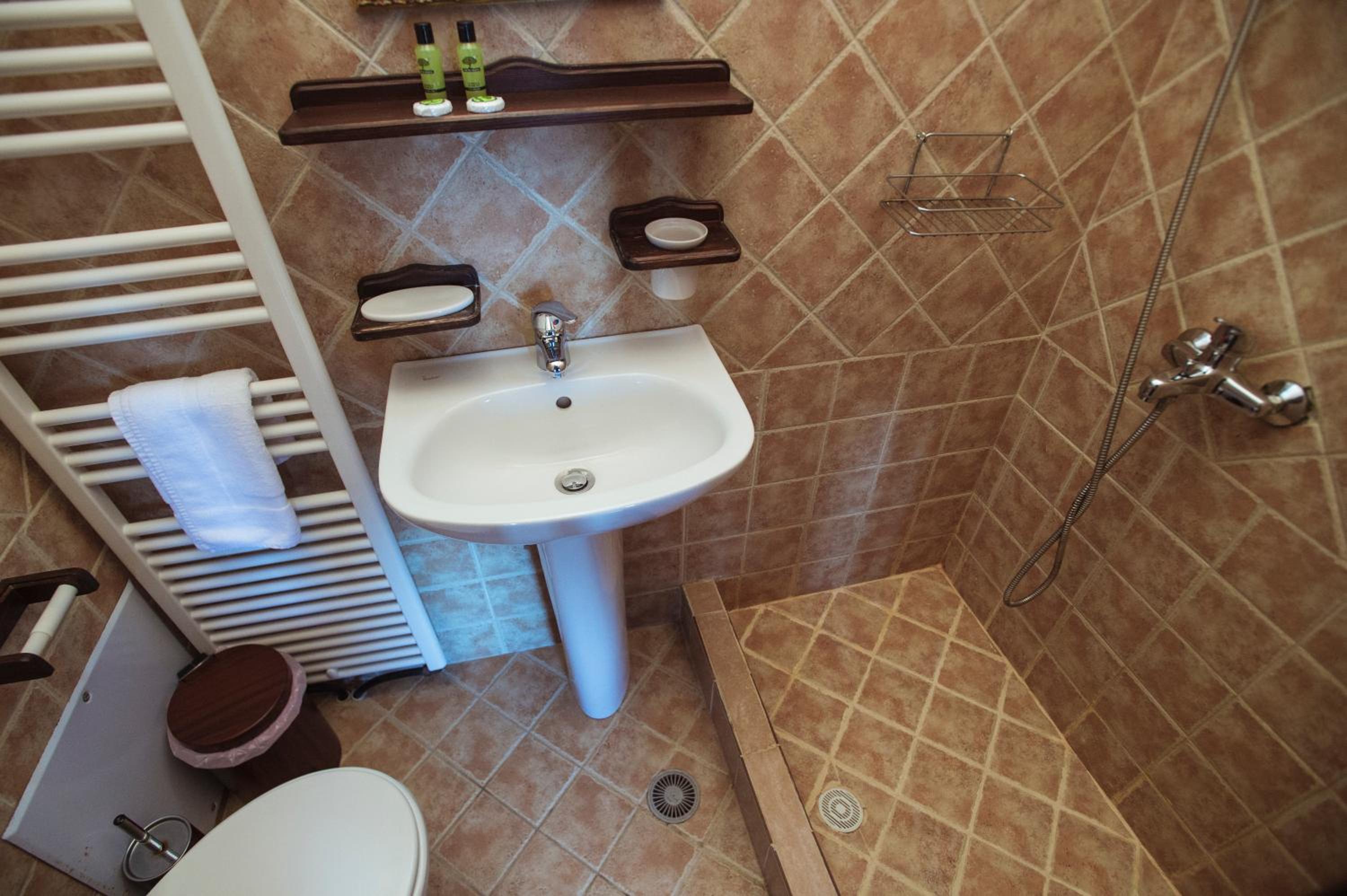 Photo 23