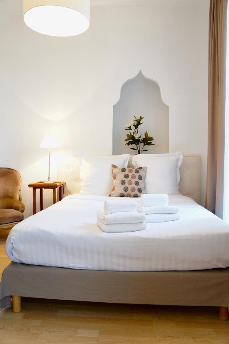 L'Orient Palace Apartments