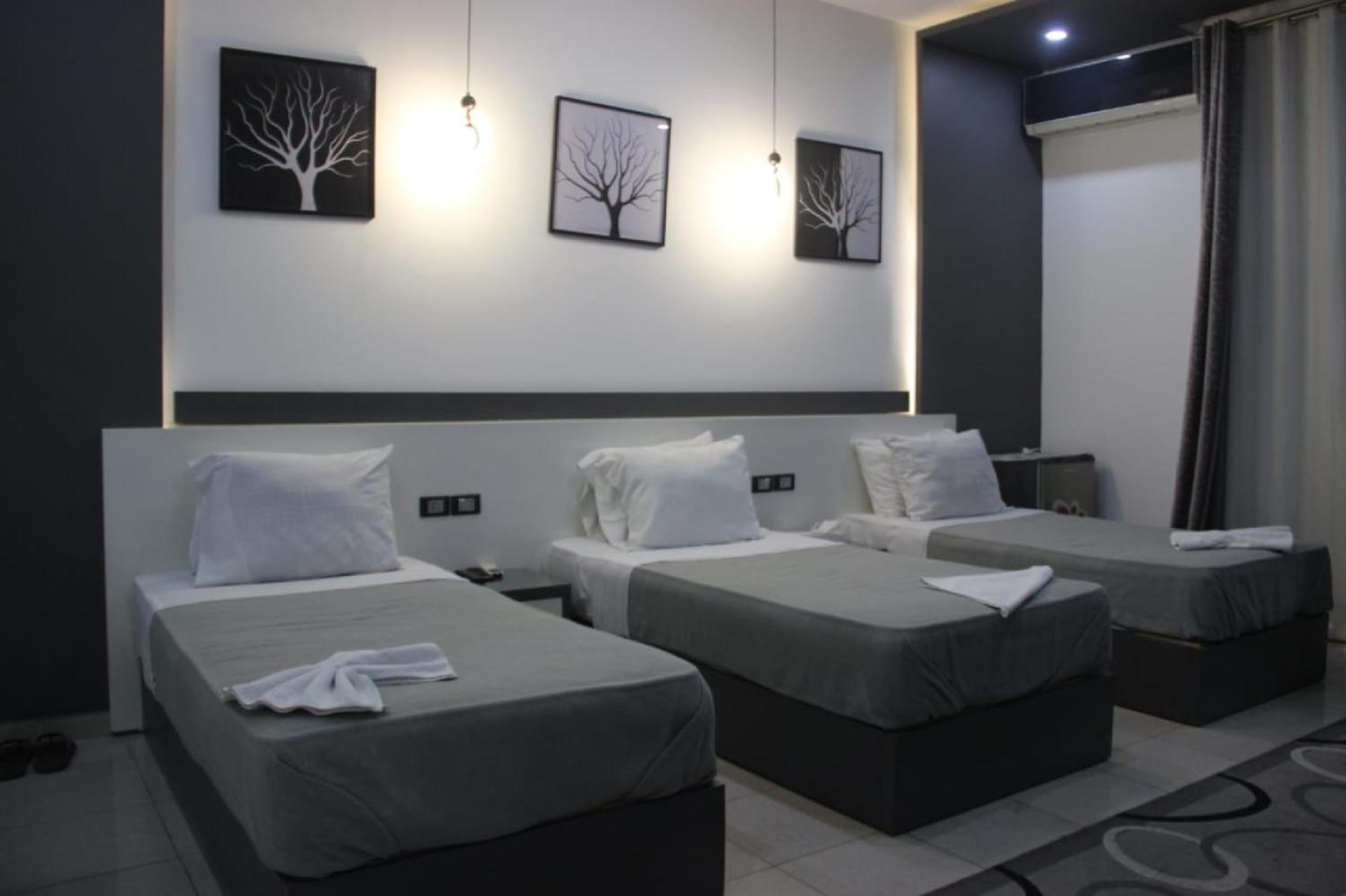 Azar Boutique Hotel