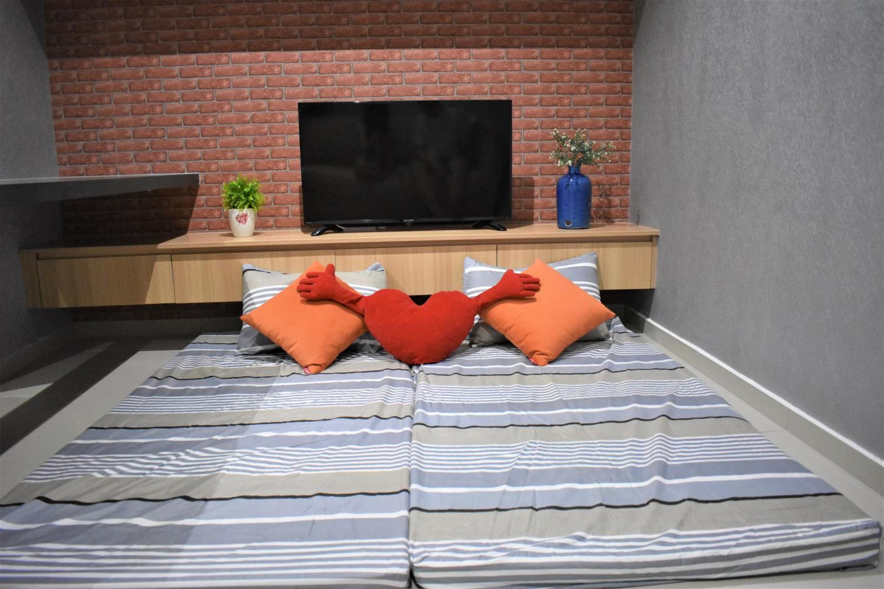 i-City-Casa Rosa - Wifi - Netflix - Movies - Parking - Sleeps 5 pax photo 3