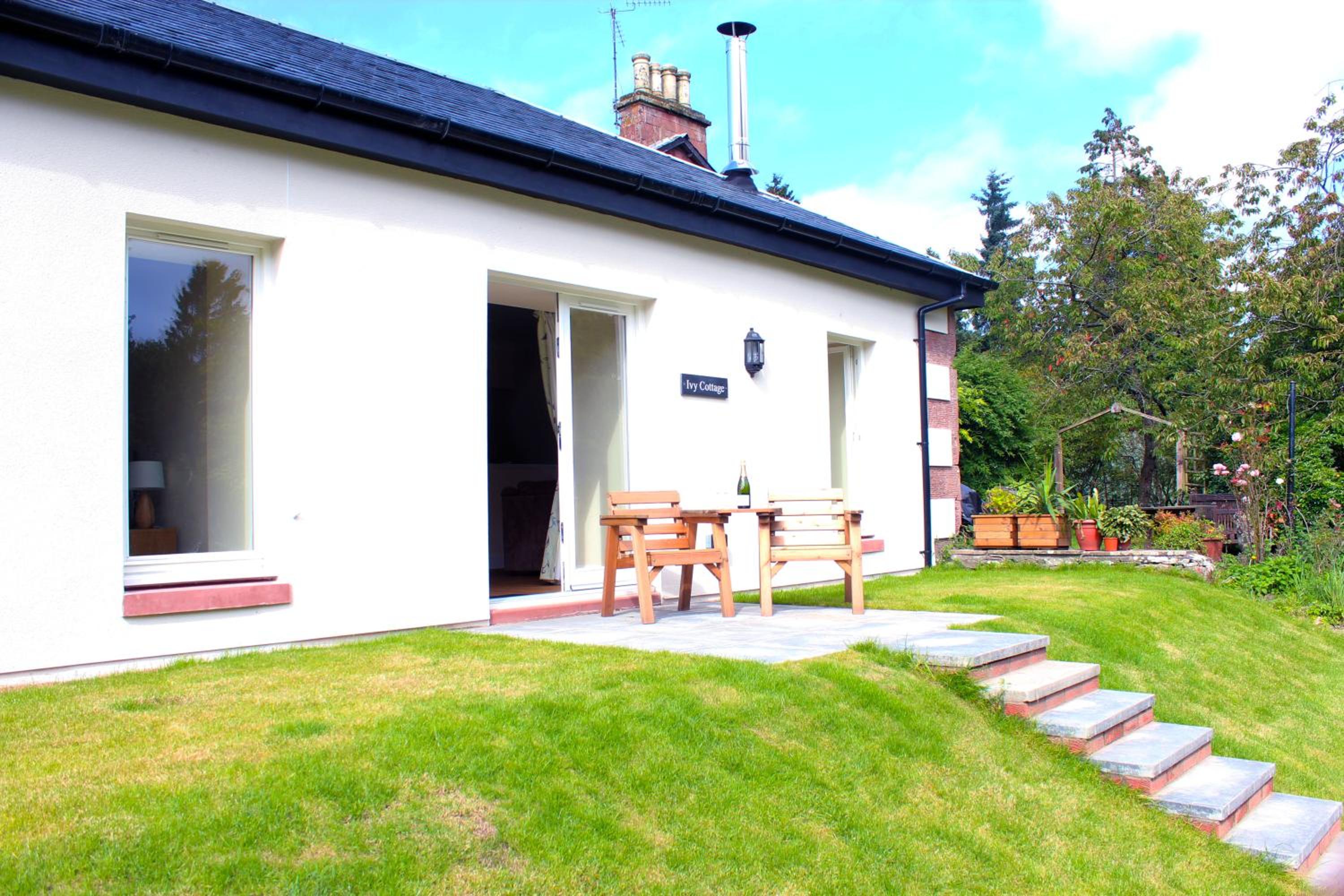 Auchendennan Farm Self Catering Cottages