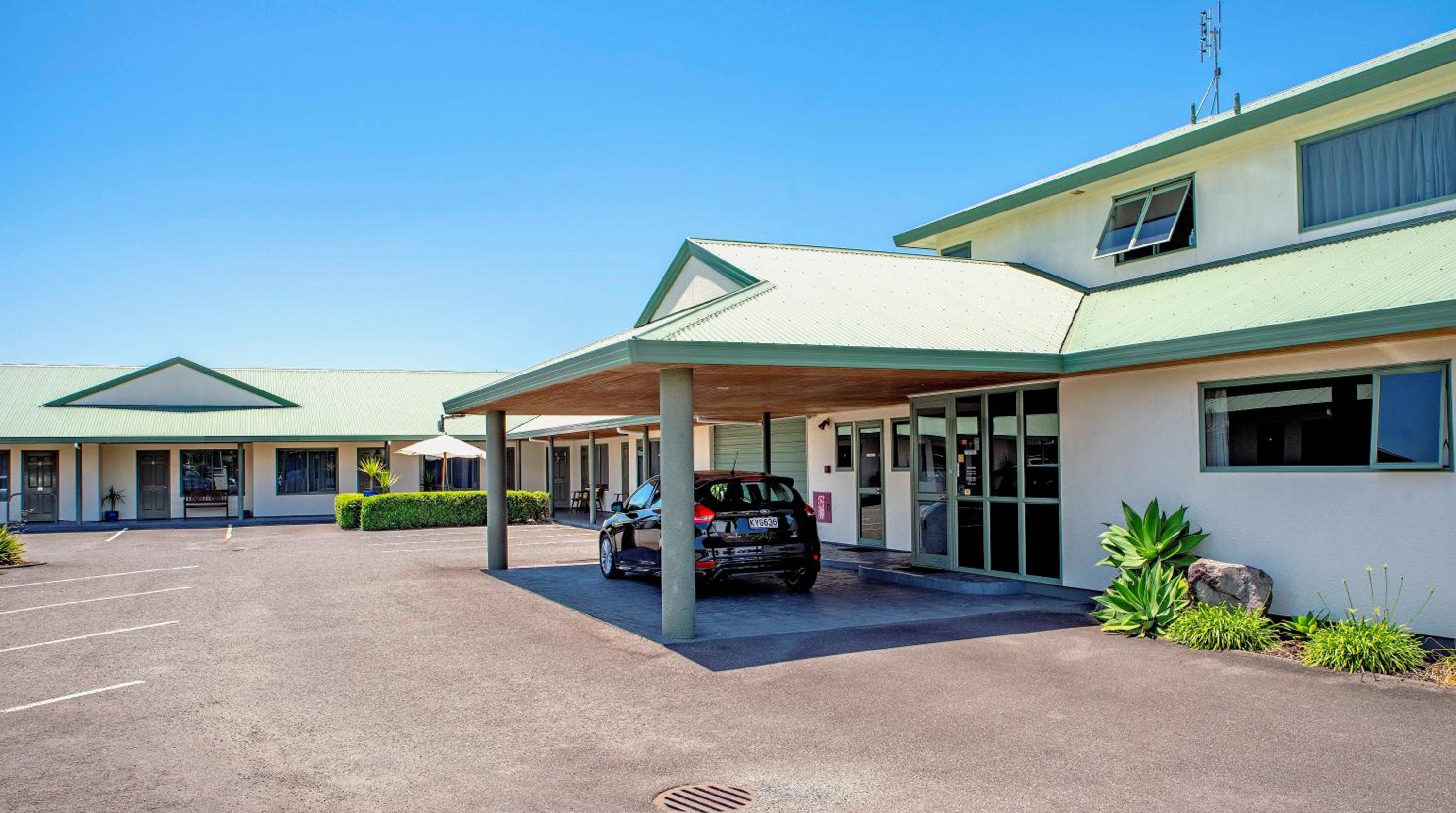 Barringtons Motor Lodge